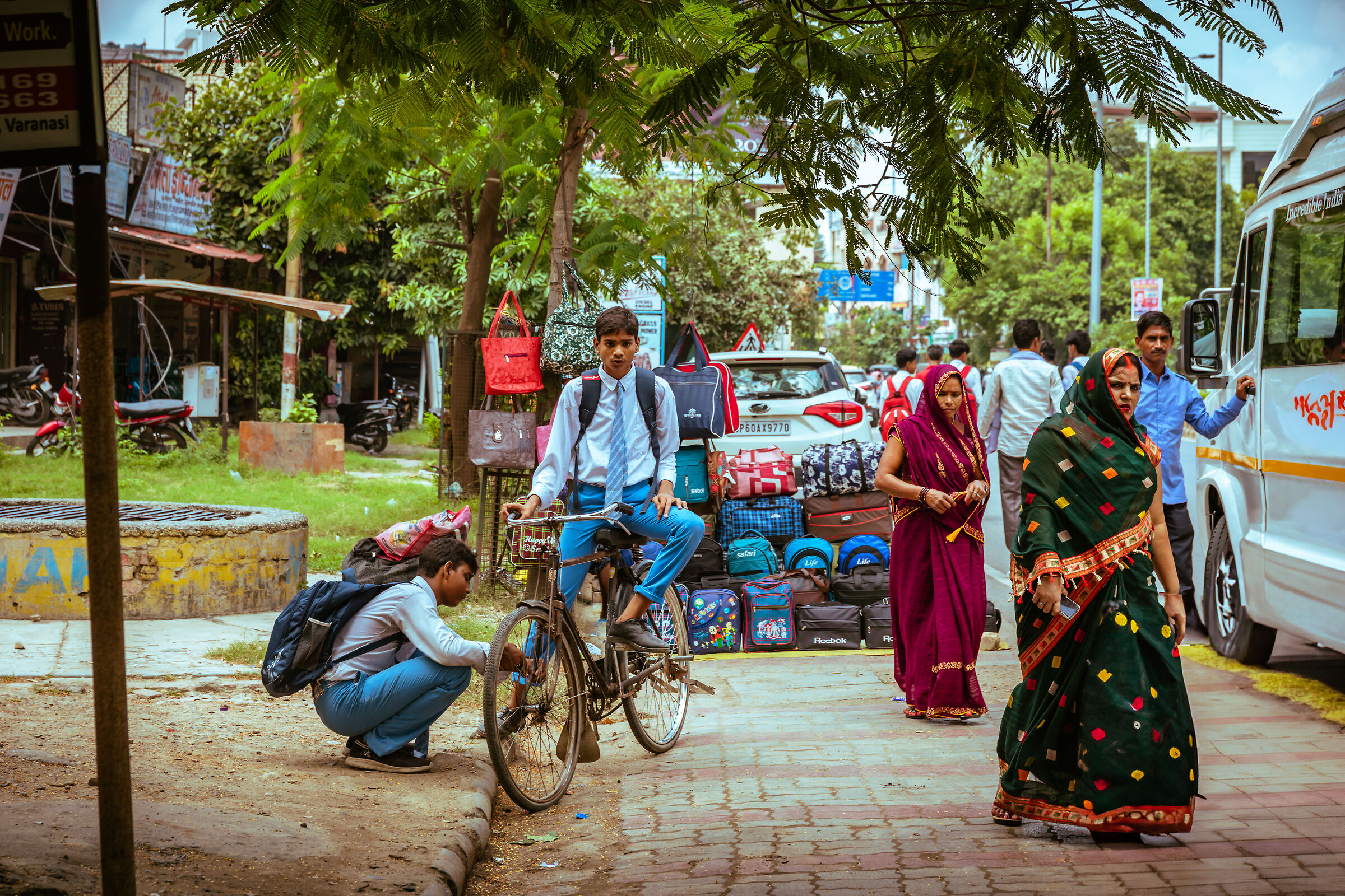 Scene di vita quotidiana. Varanasi