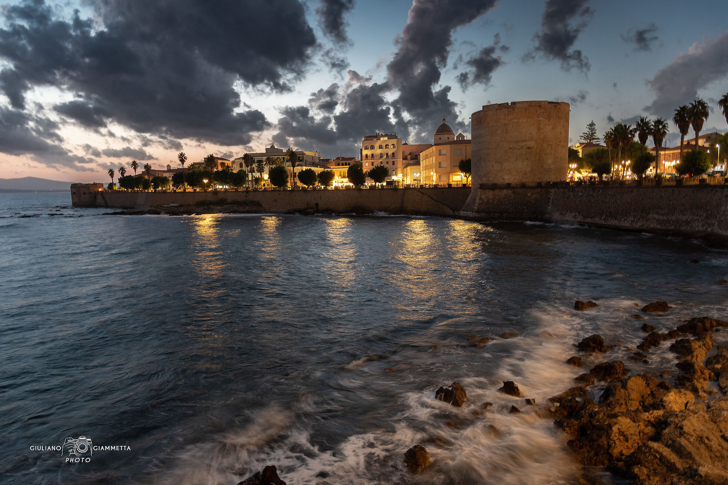 Alghero - Clouds over the ramparts
