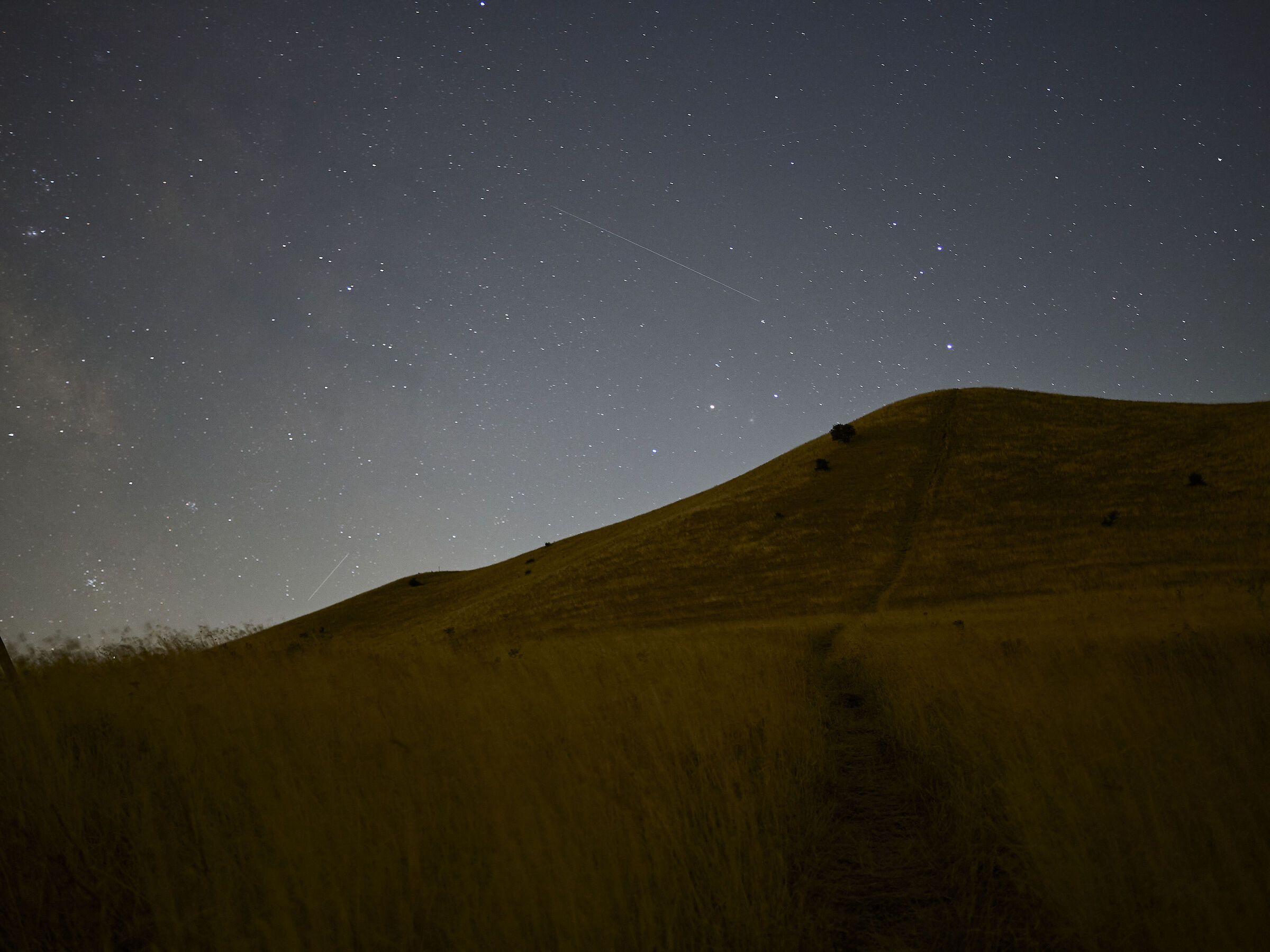 Shooting stars on Monte Cornacchia
