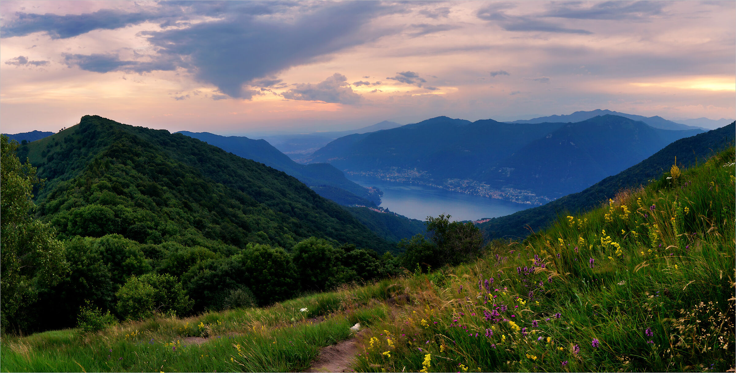 vista dalla Bocchetta di Palanzo 1210m slm