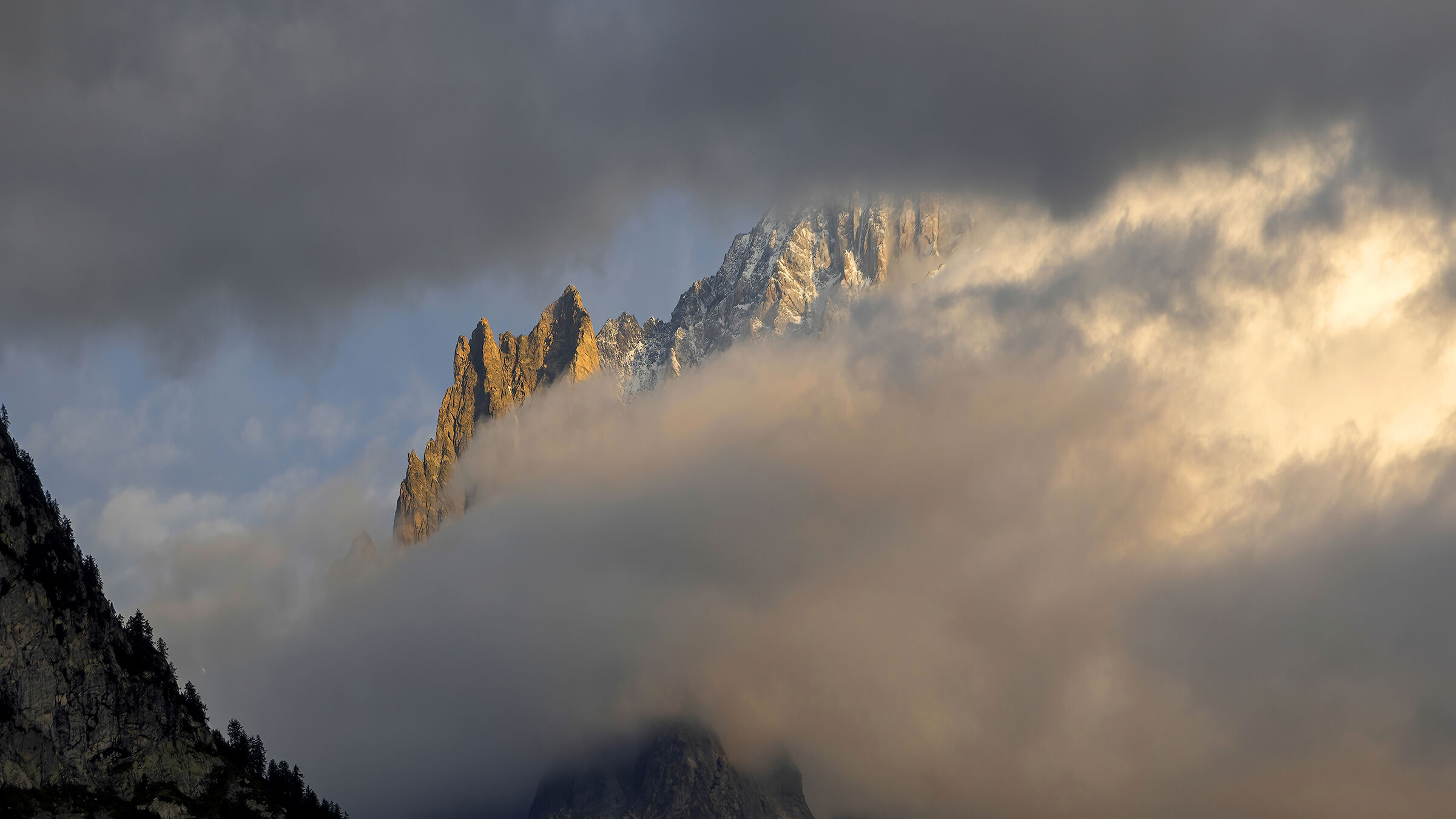 Sunrise on the White