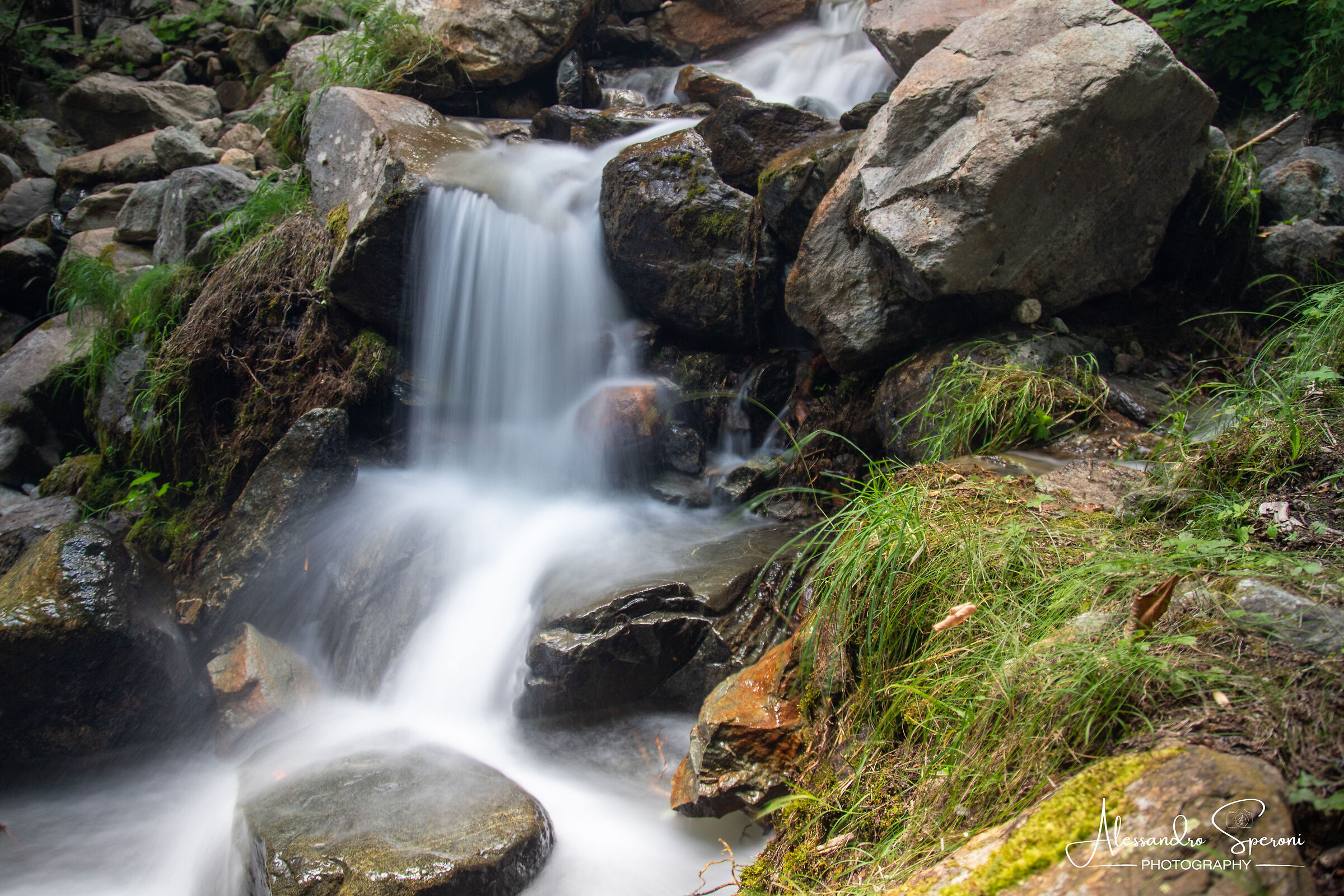 Torrente su sentiero 205 (Pianalunga-Alagna)
