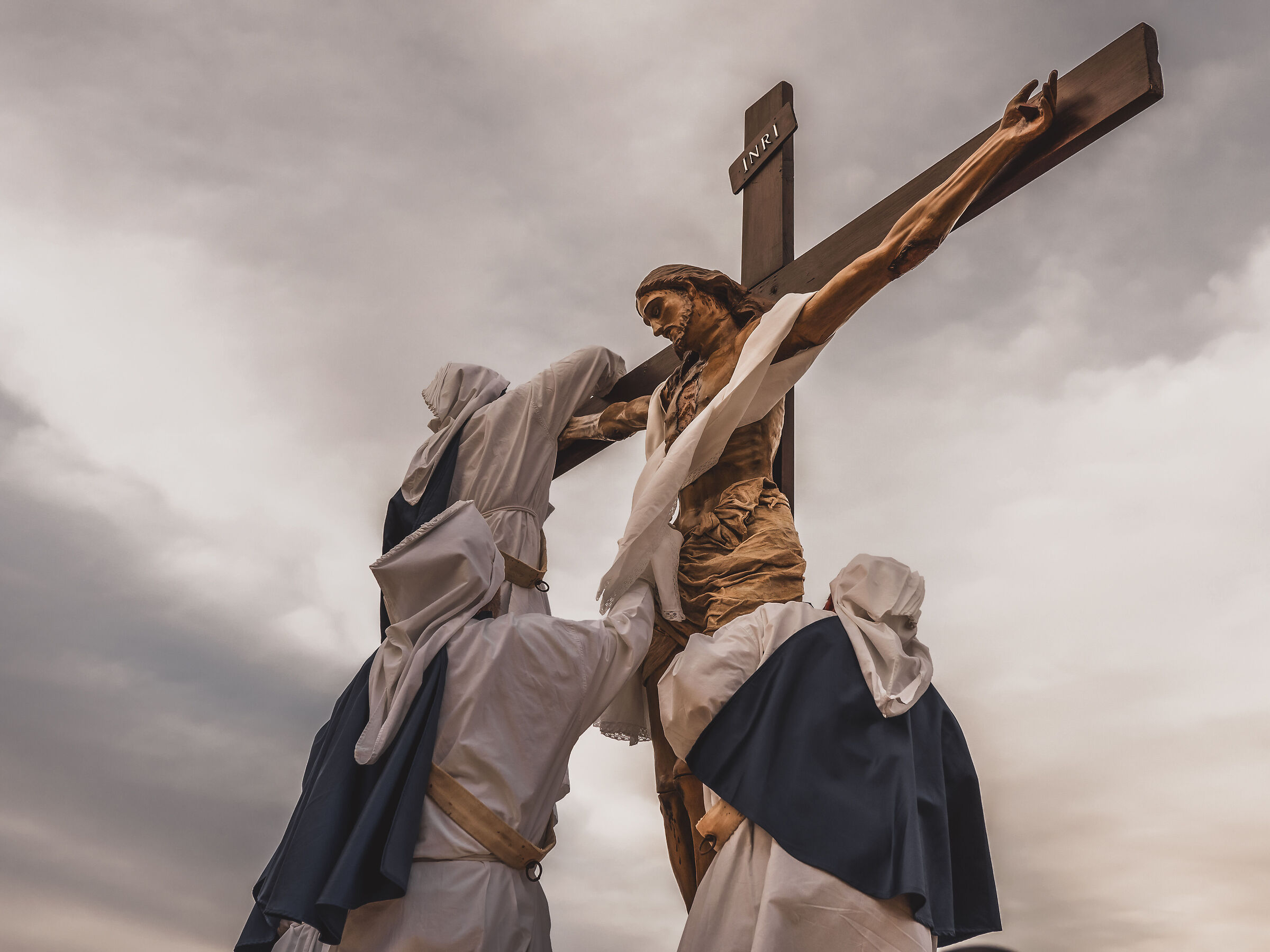A scisa ra cruci.  Settimana santa Augusta