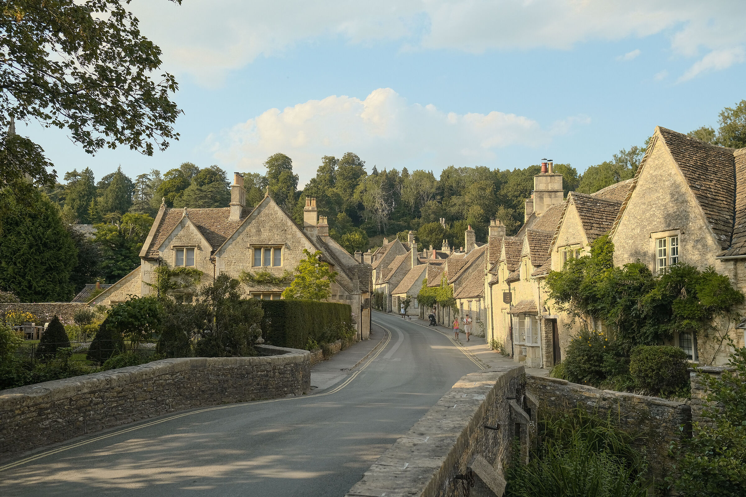 Cotswolds - Castle Combe