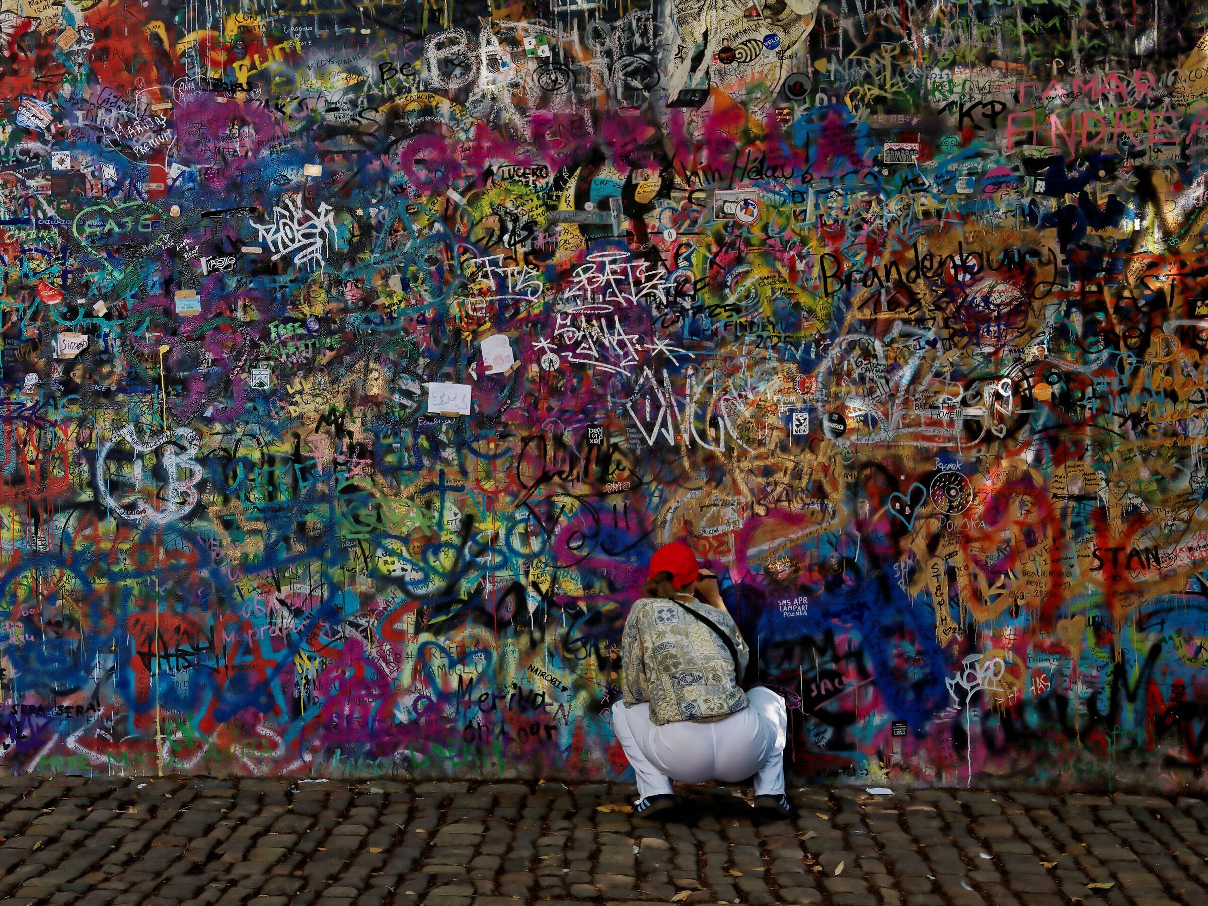 Wall of Freedom - Lennonova Ze'