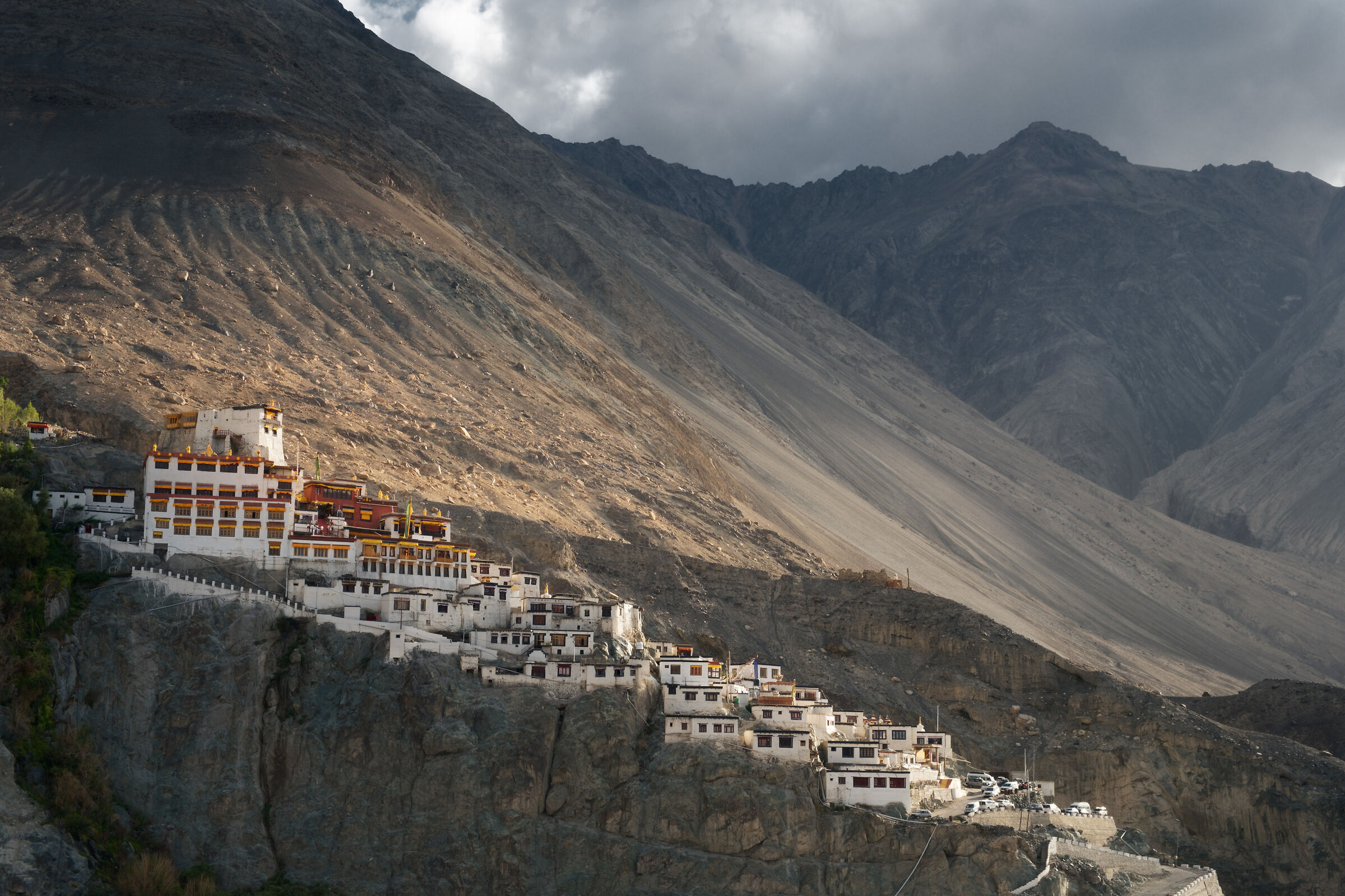 Diskit Gompa