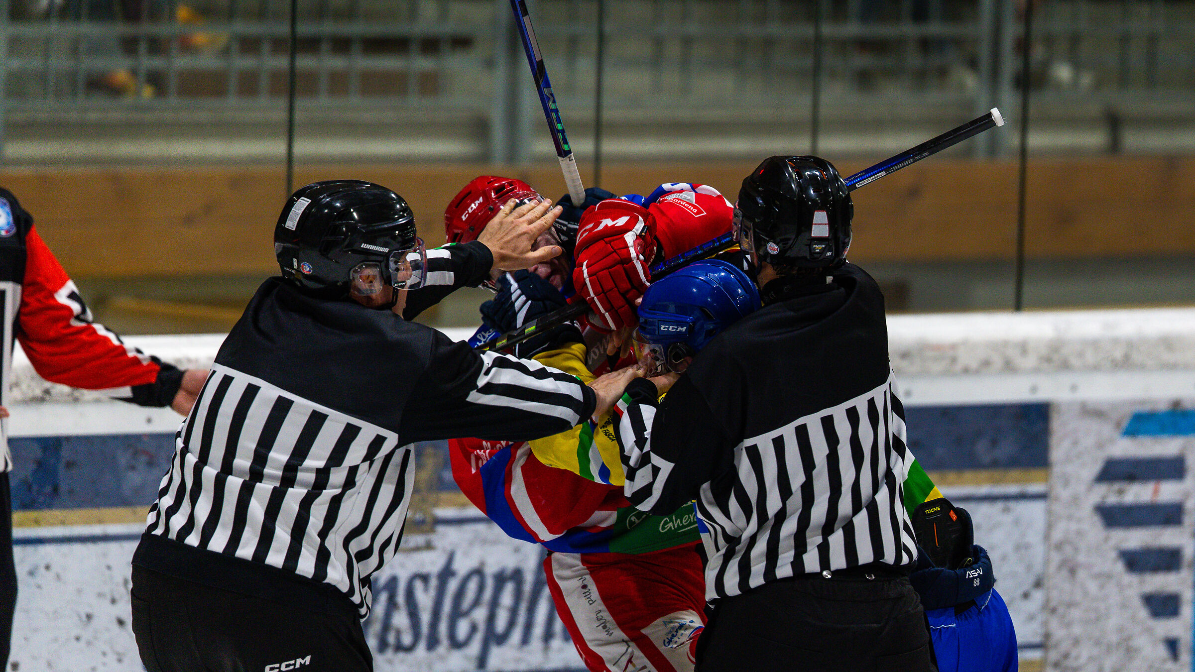 Hockey - Differences of opinion