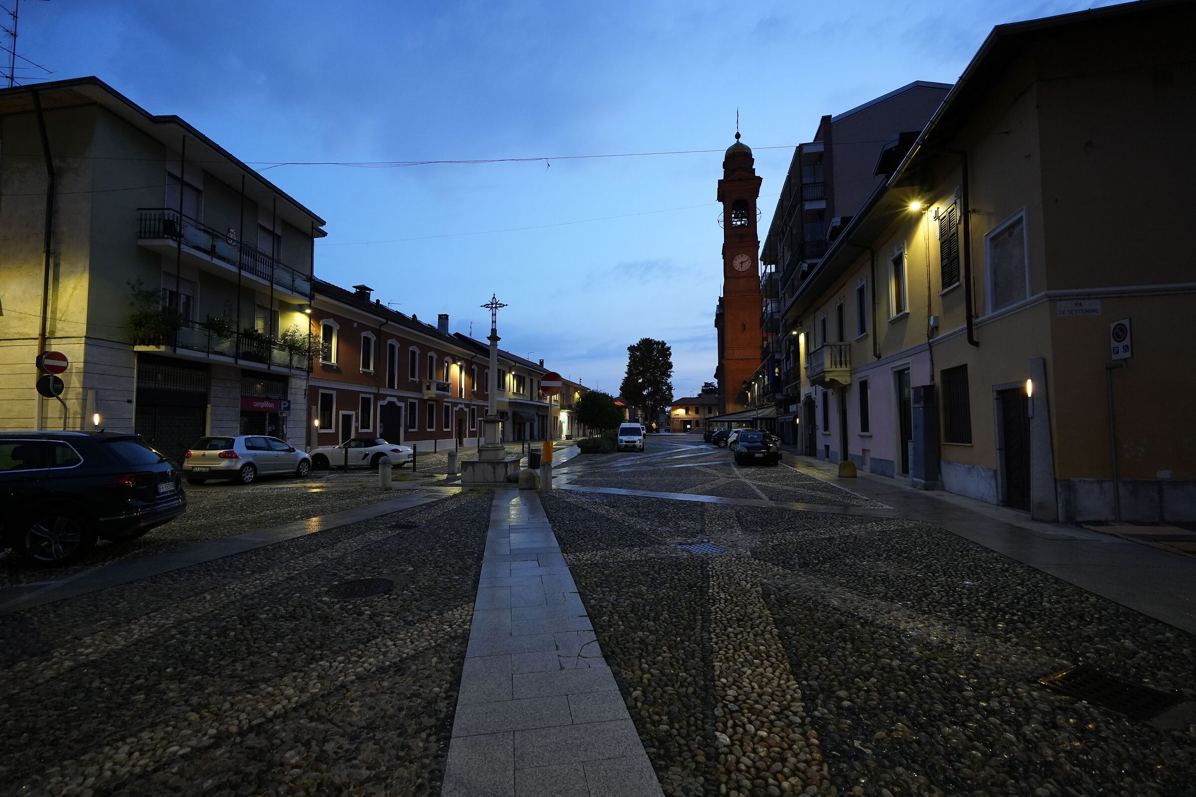 Piazza 3