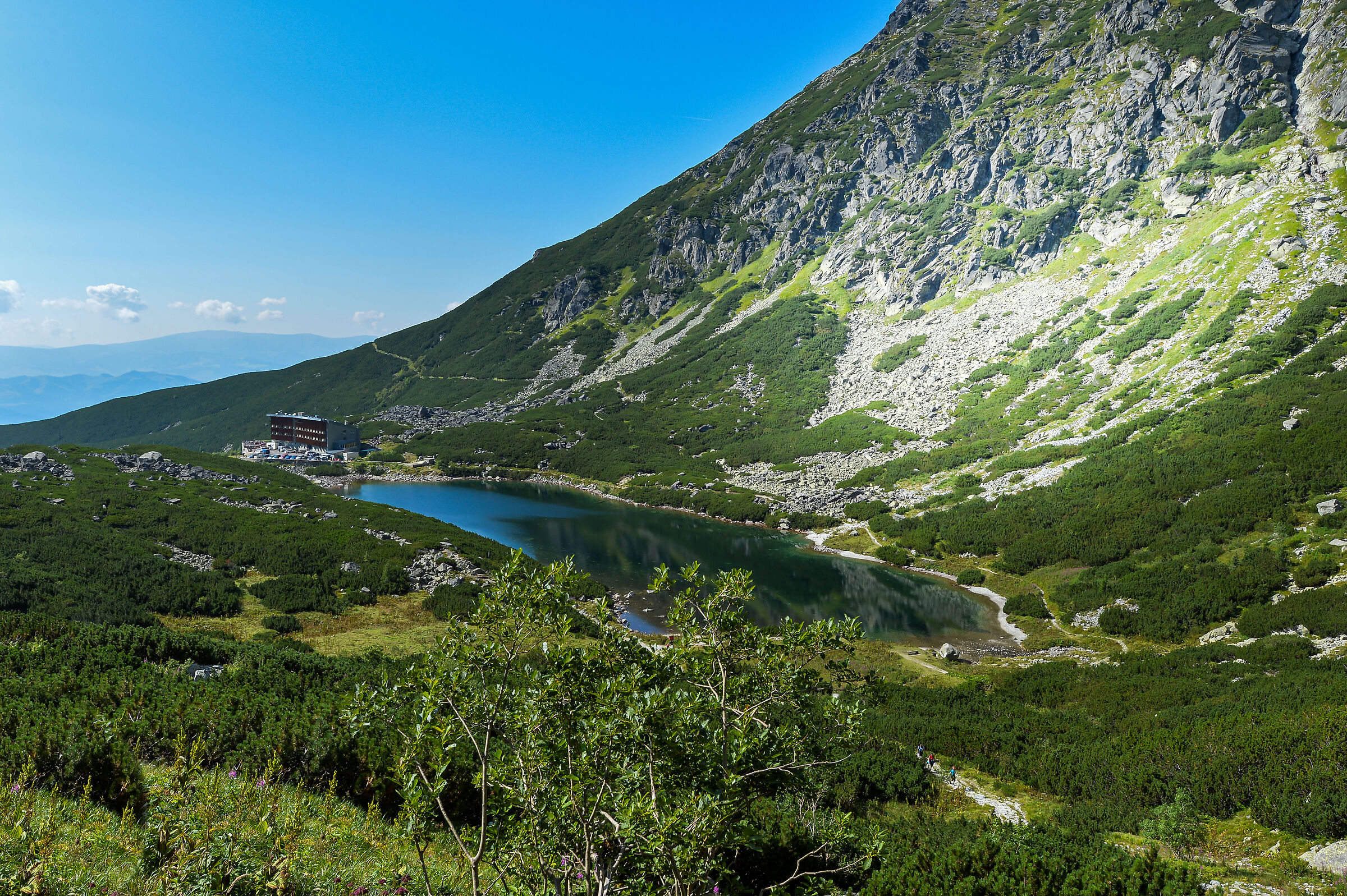 Sliezky dom. Velicke pleso. Vysoke Tatry. Slovensko