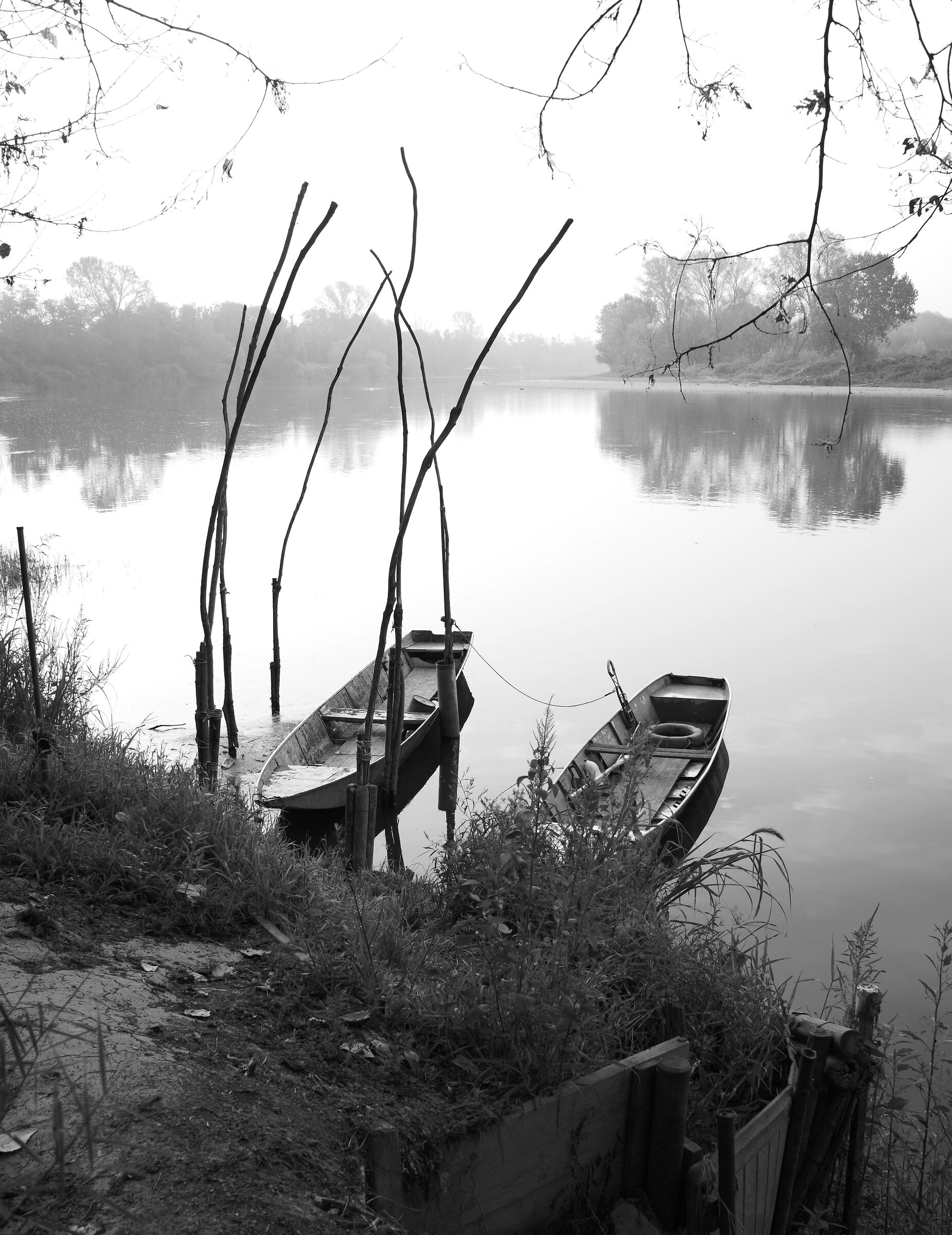 Barche sul Ticino alla foce di Vernavola