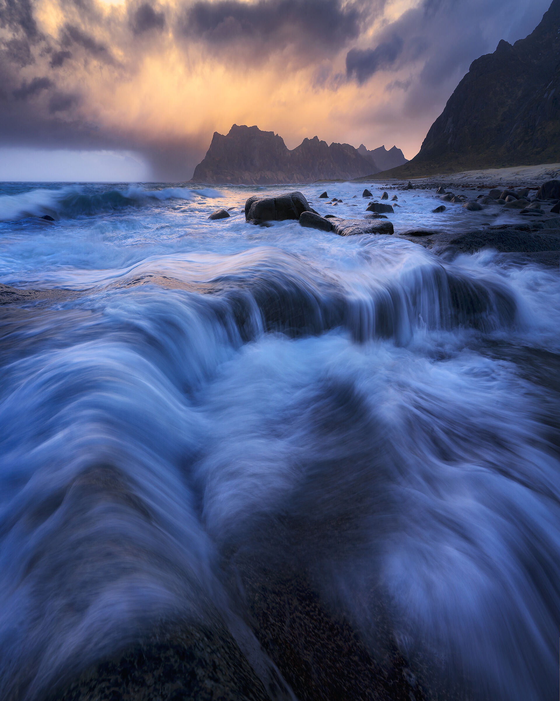 Uttakleiv storm