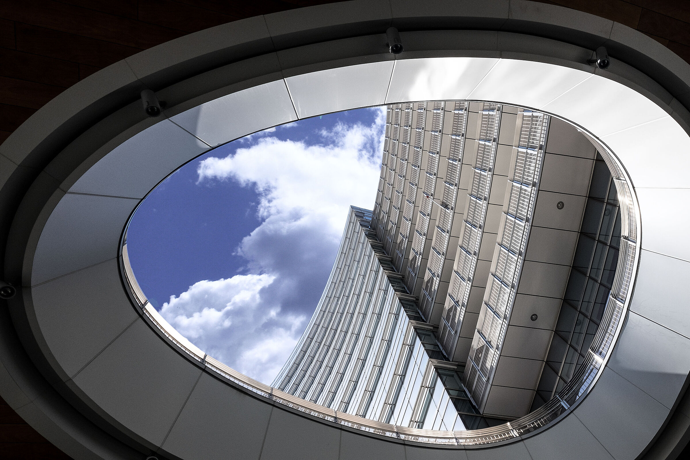 Piazza Gal Aulenti , Milan