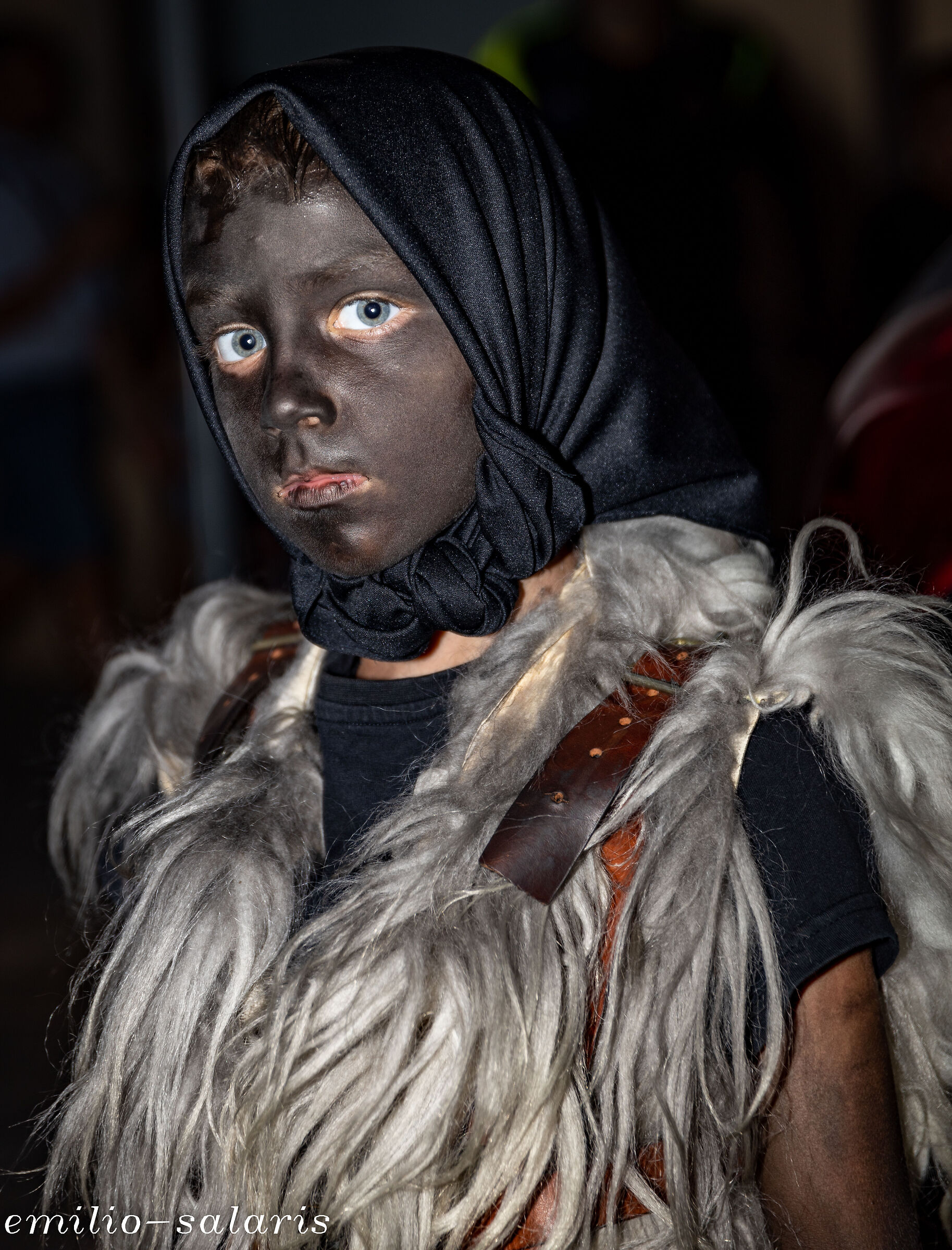 CHILD IN .... SARDINIAN MASK