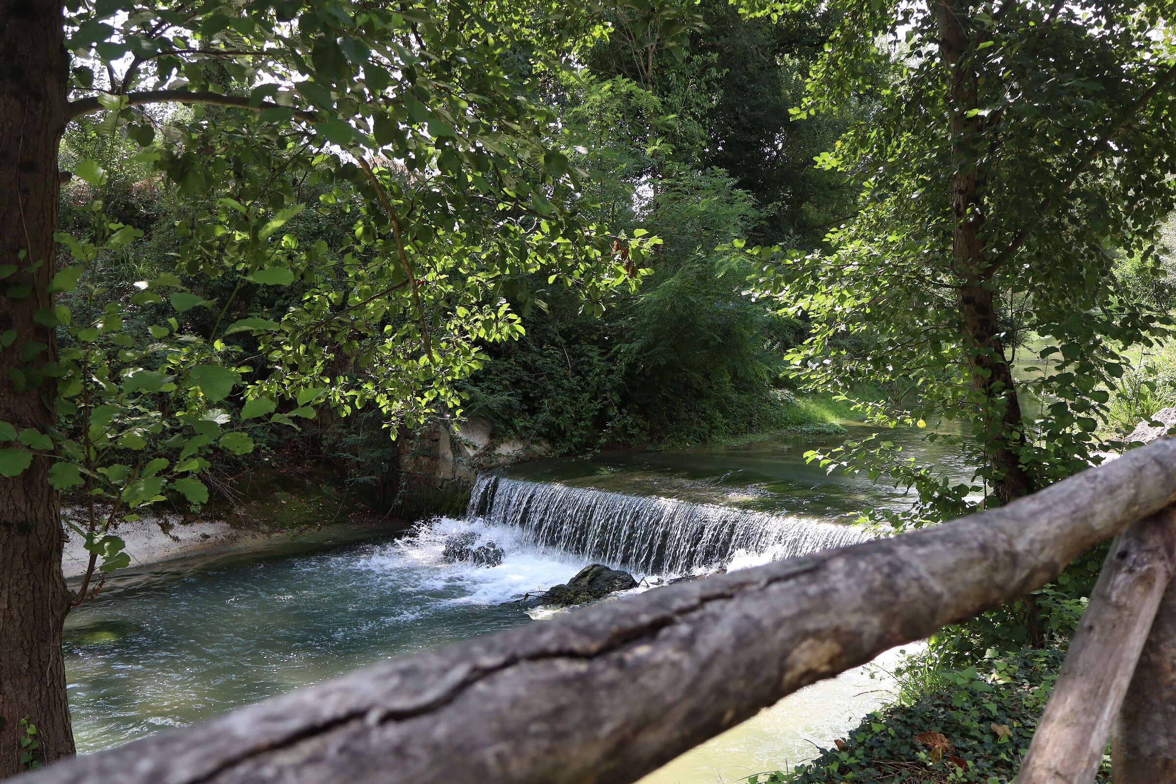 Cascata del fiume Musone a San Vittore