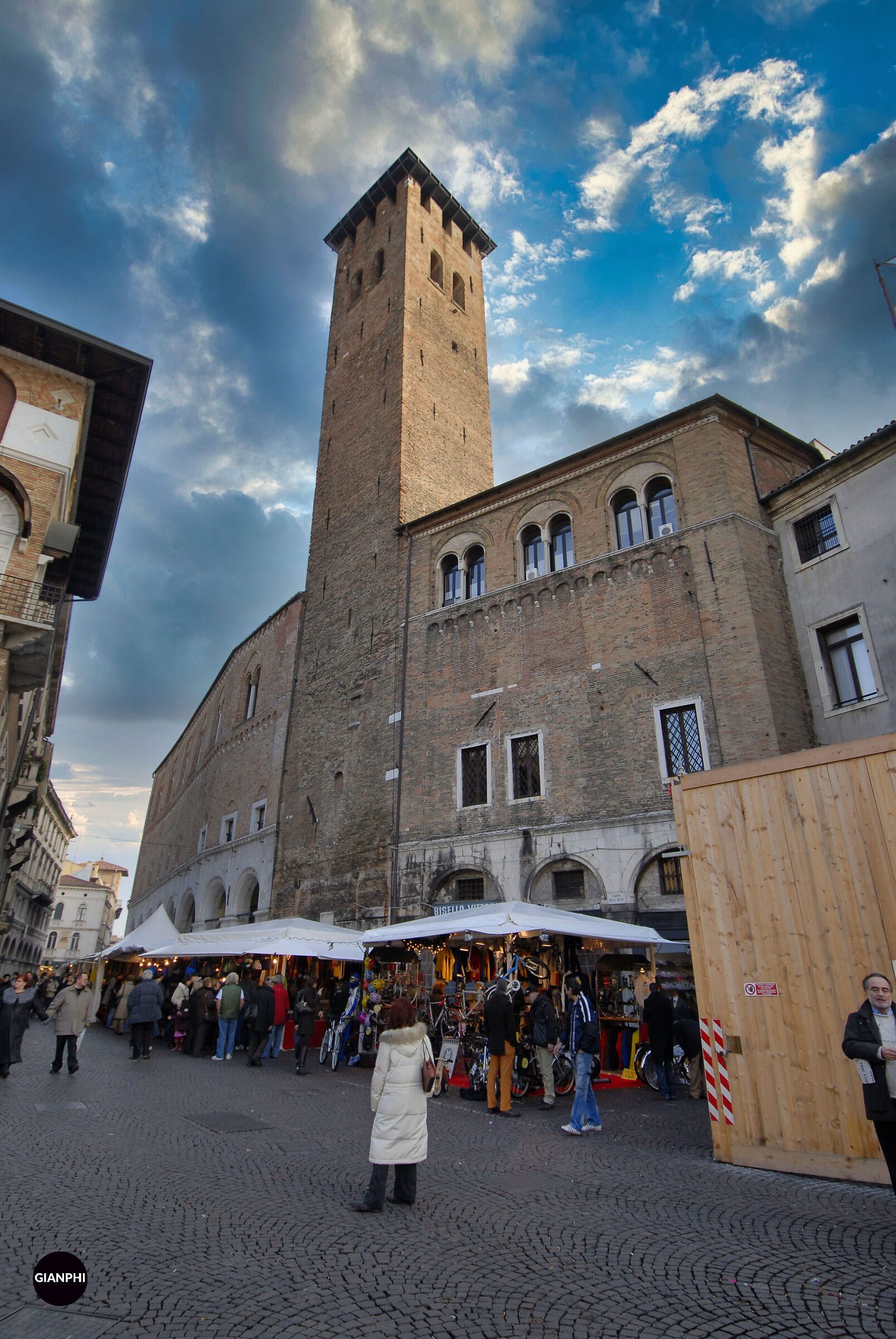 Torre degli anziani / Padova