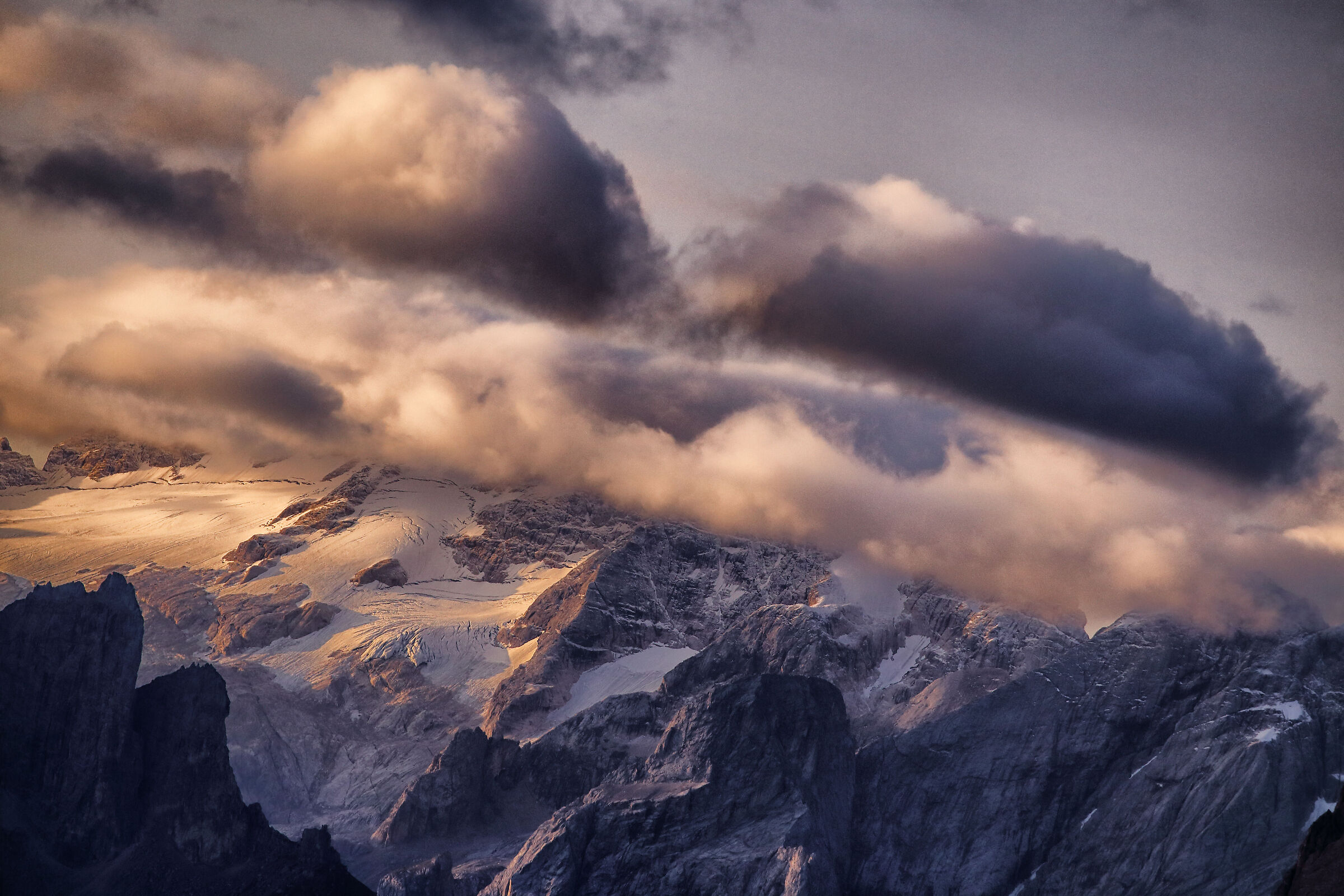 Nubles on the Marmolada