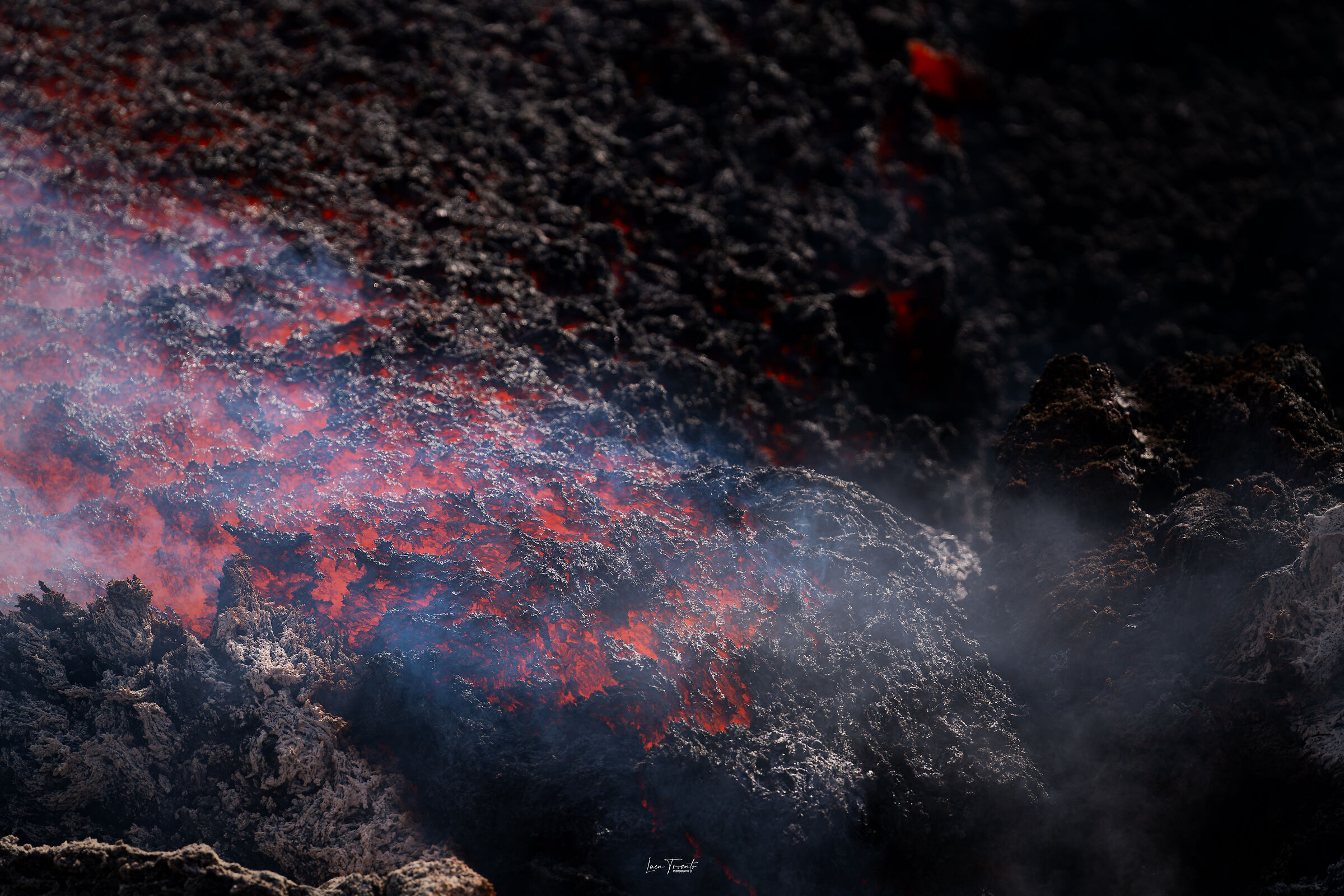 Etna. 20 agosto 2025. Bocca effusiva 2.990 metri