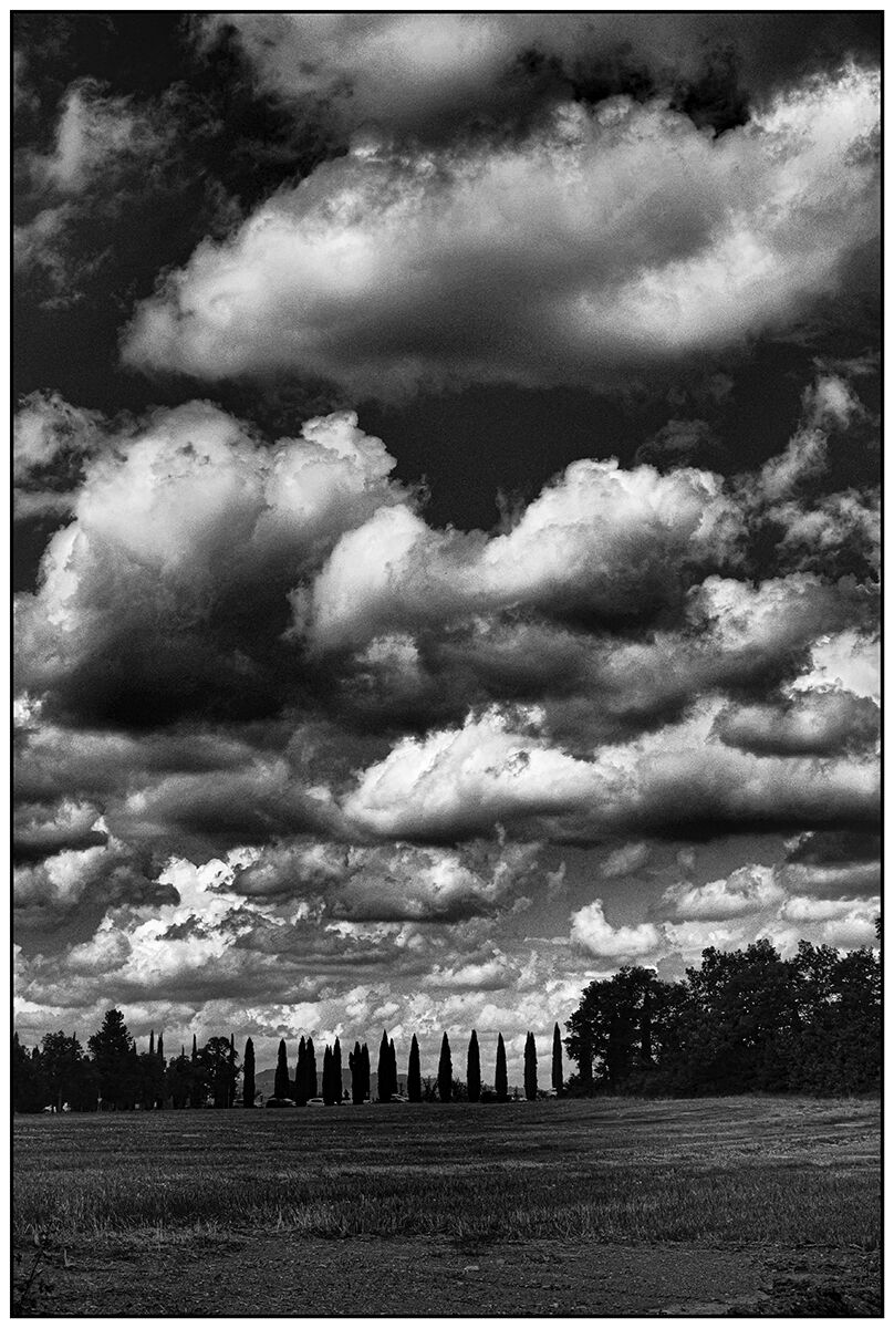 straddling Umbria and Tuscany. But on foot.