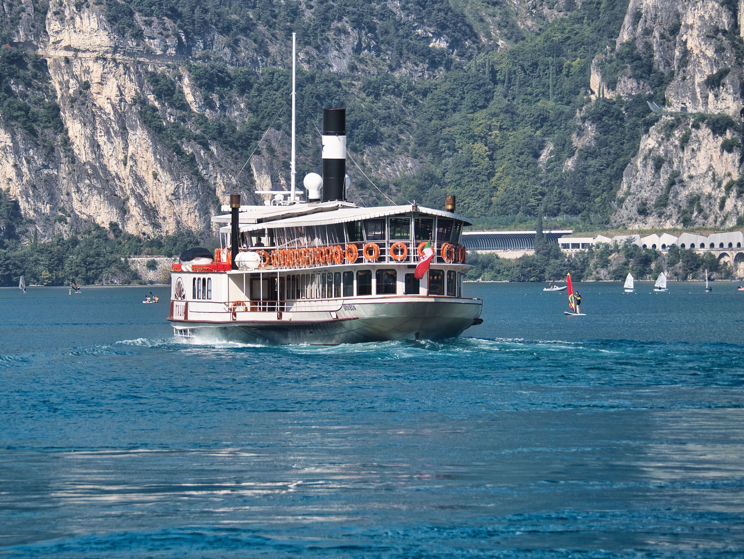 traghetto Lago di Garda