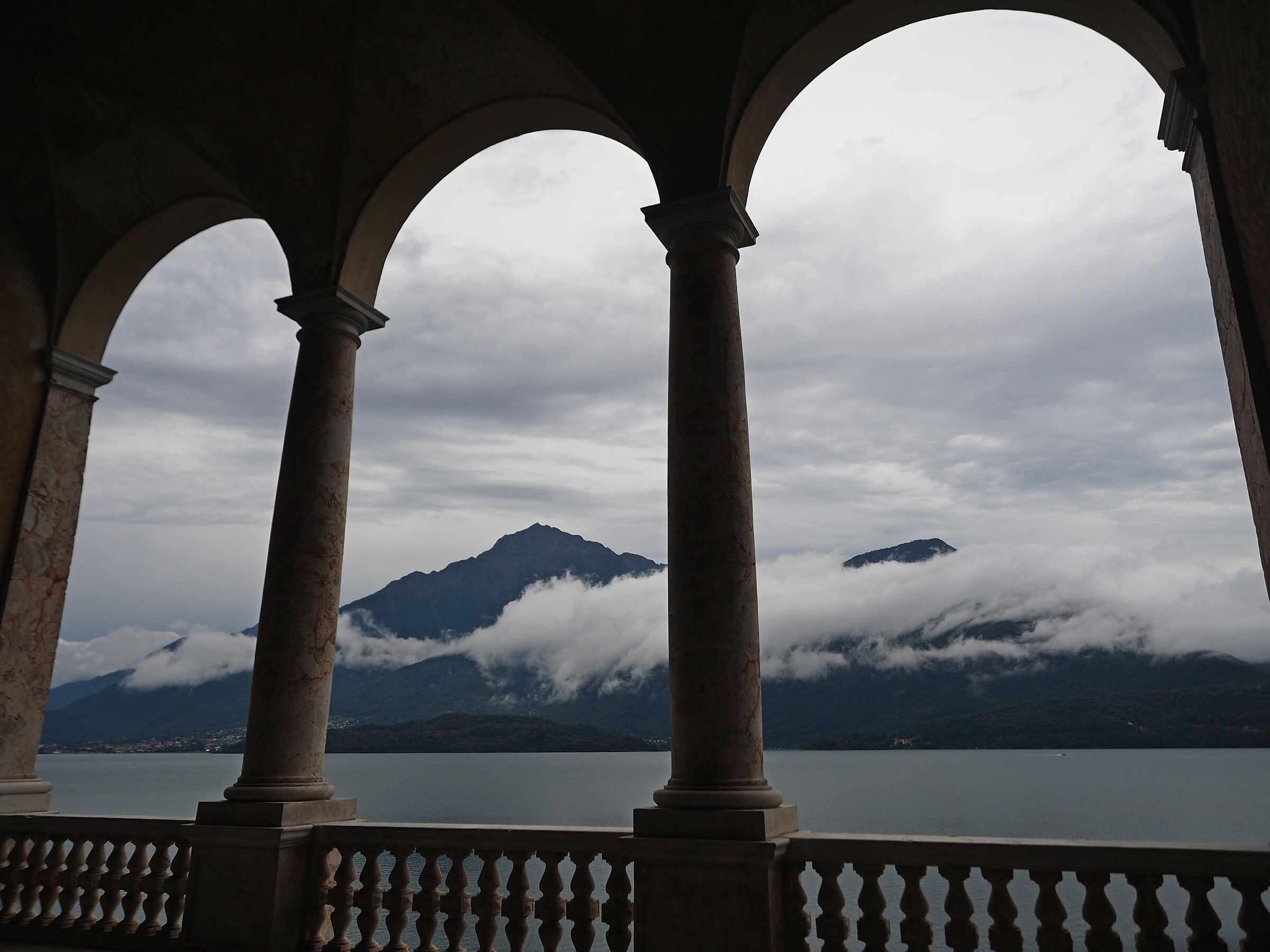 il Legnone da Palazzo Gallio