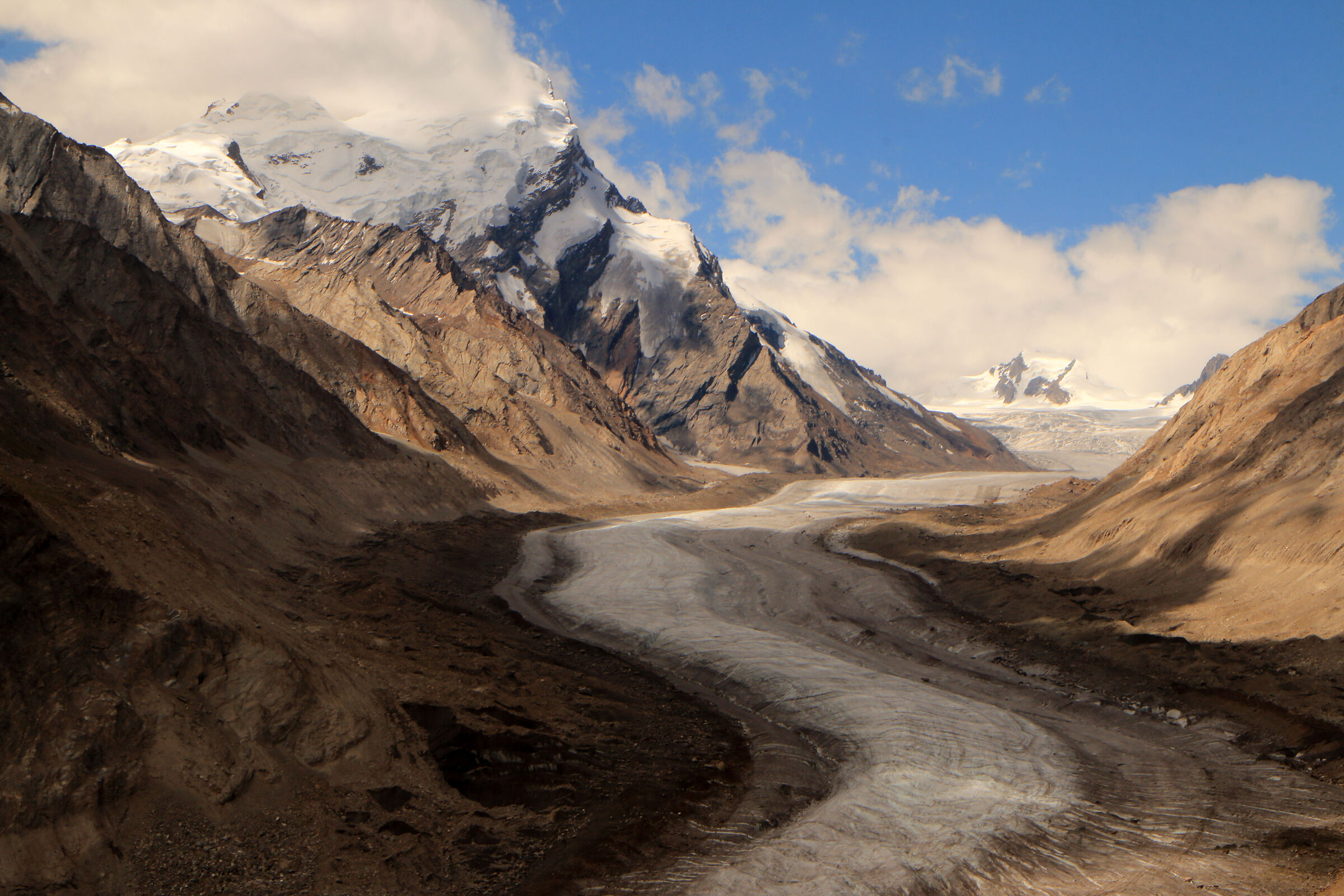 Darung Drung Glacier from Penzi-la