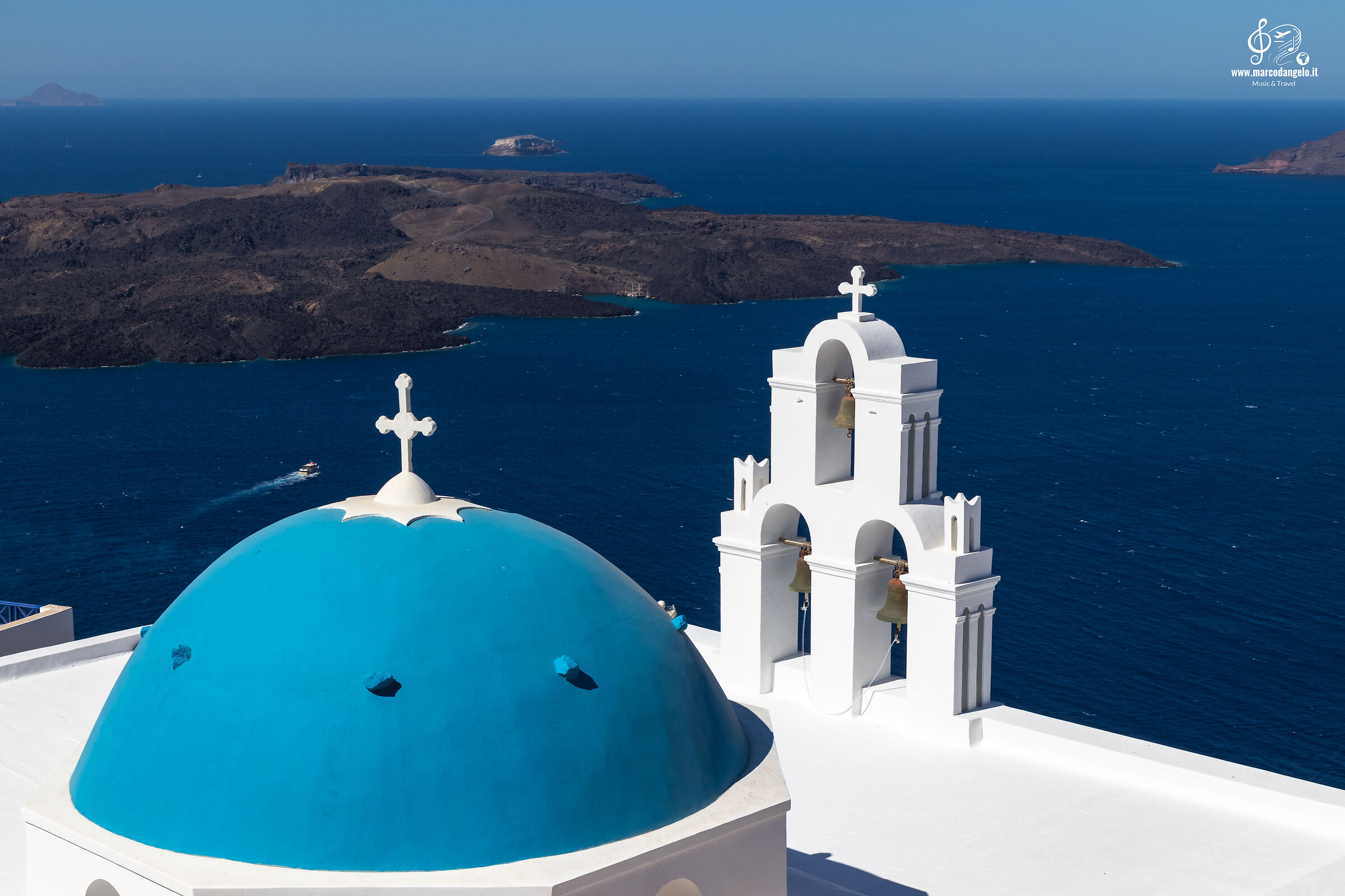 Three bells Fira