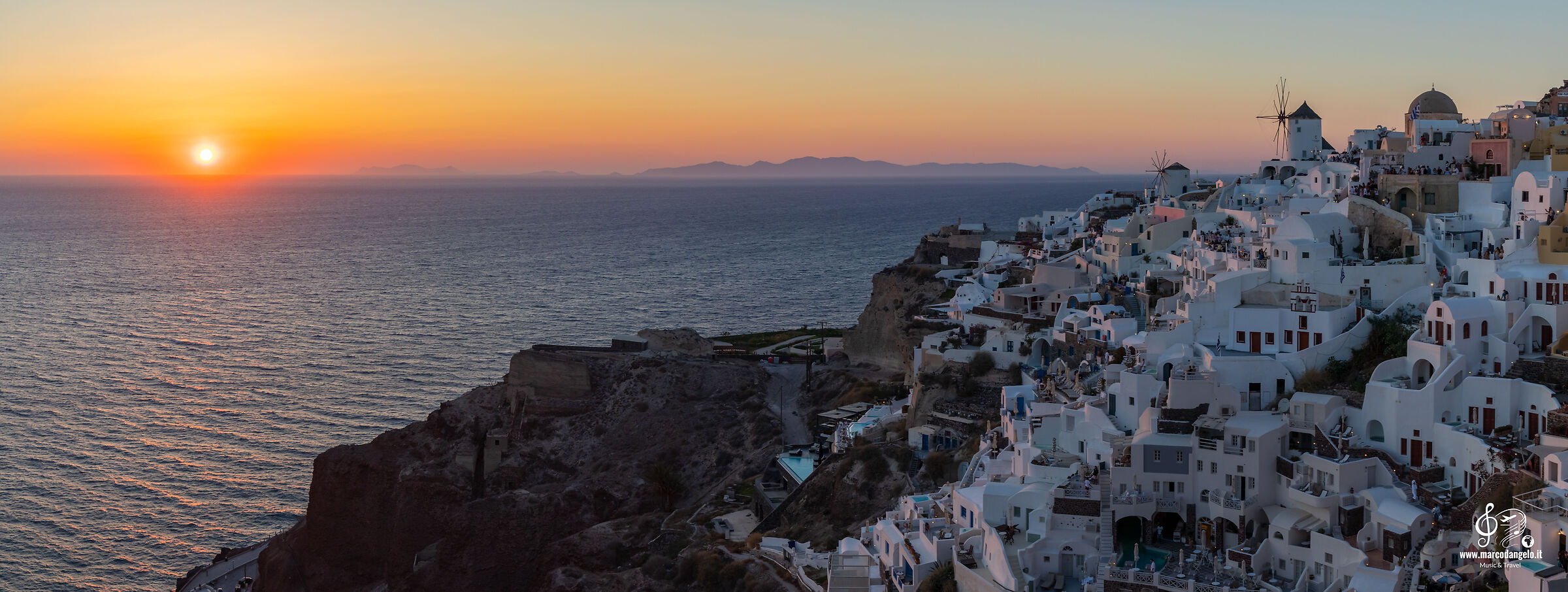 Panorama tramonto Oia
