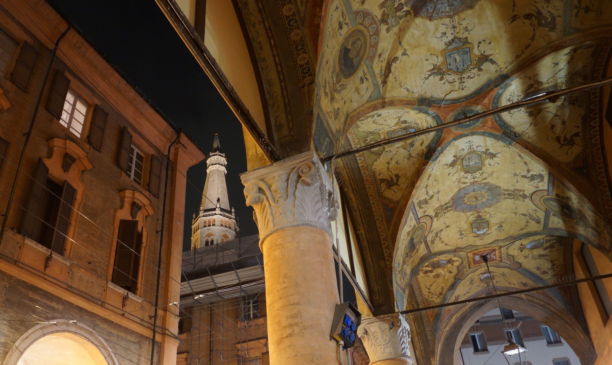 Modena la Ghirlandina