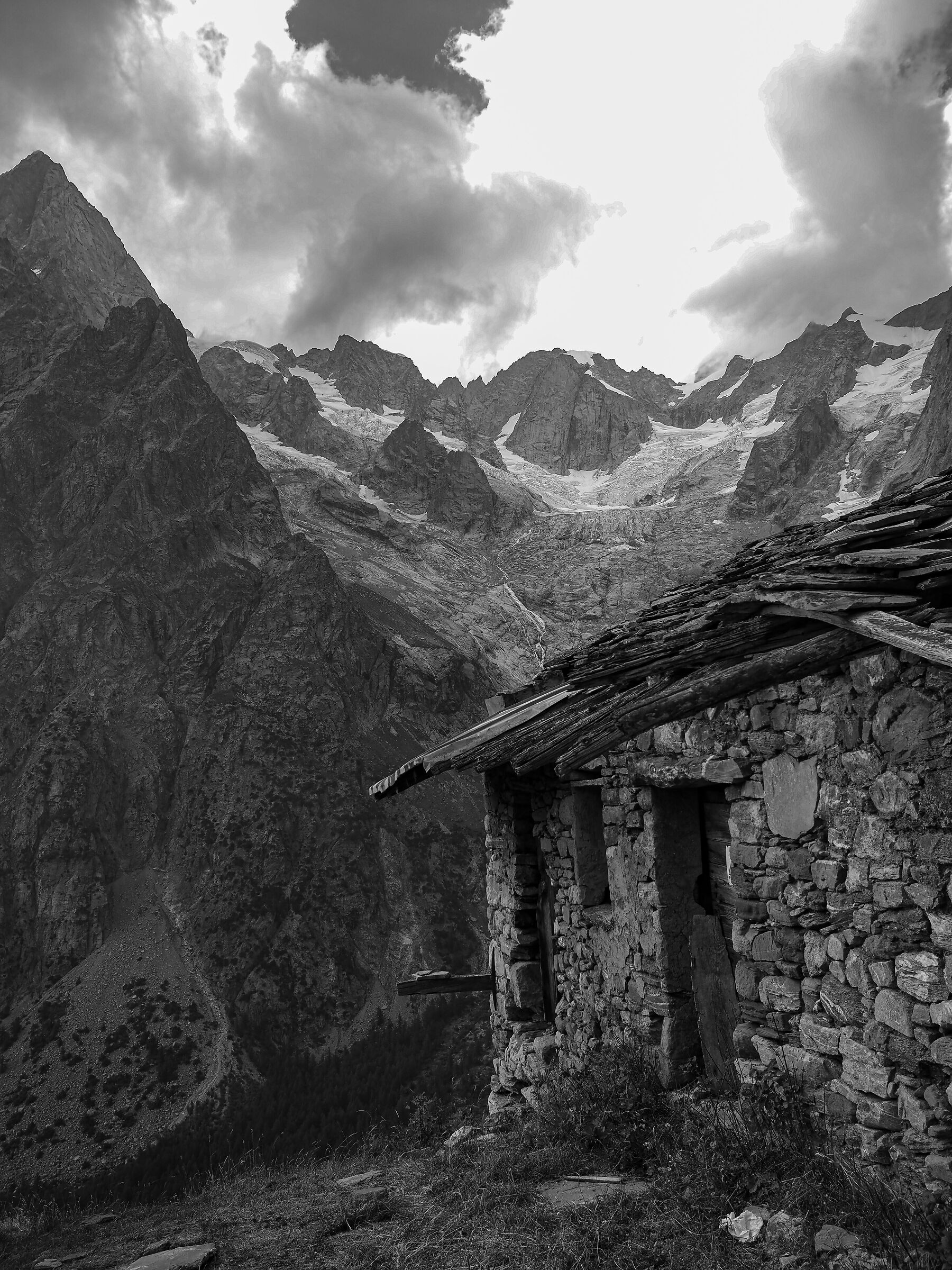 All'ombra del Monte Bianco