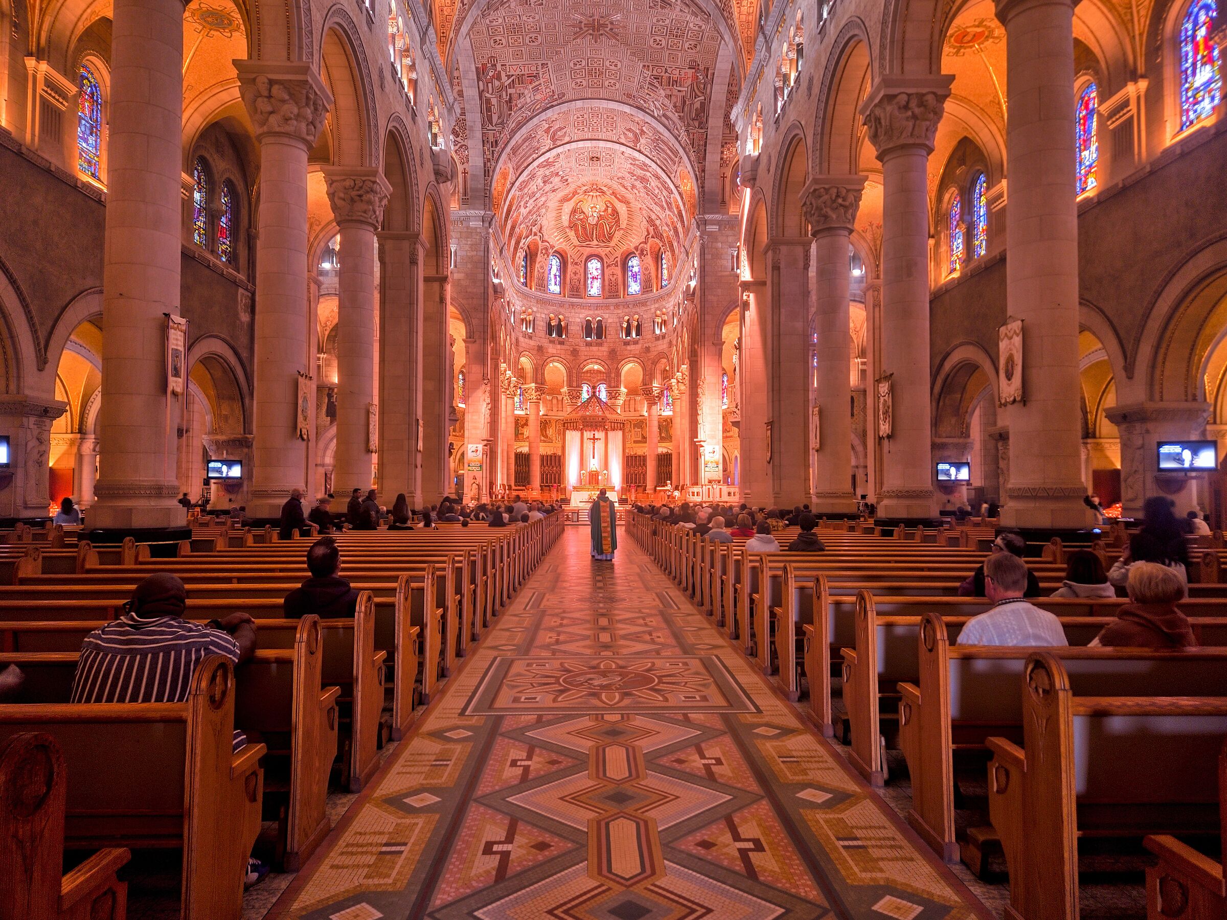 Il Papa è acceso