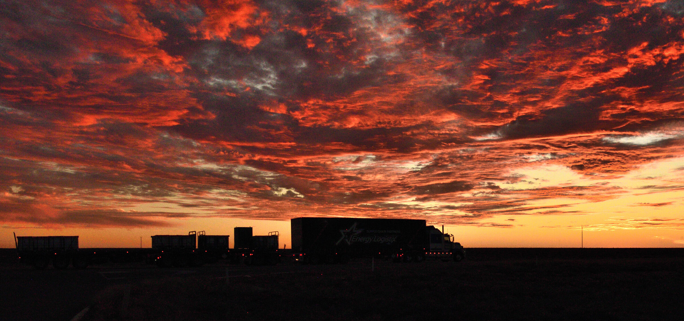road train - viaggiatori della notte Outback
