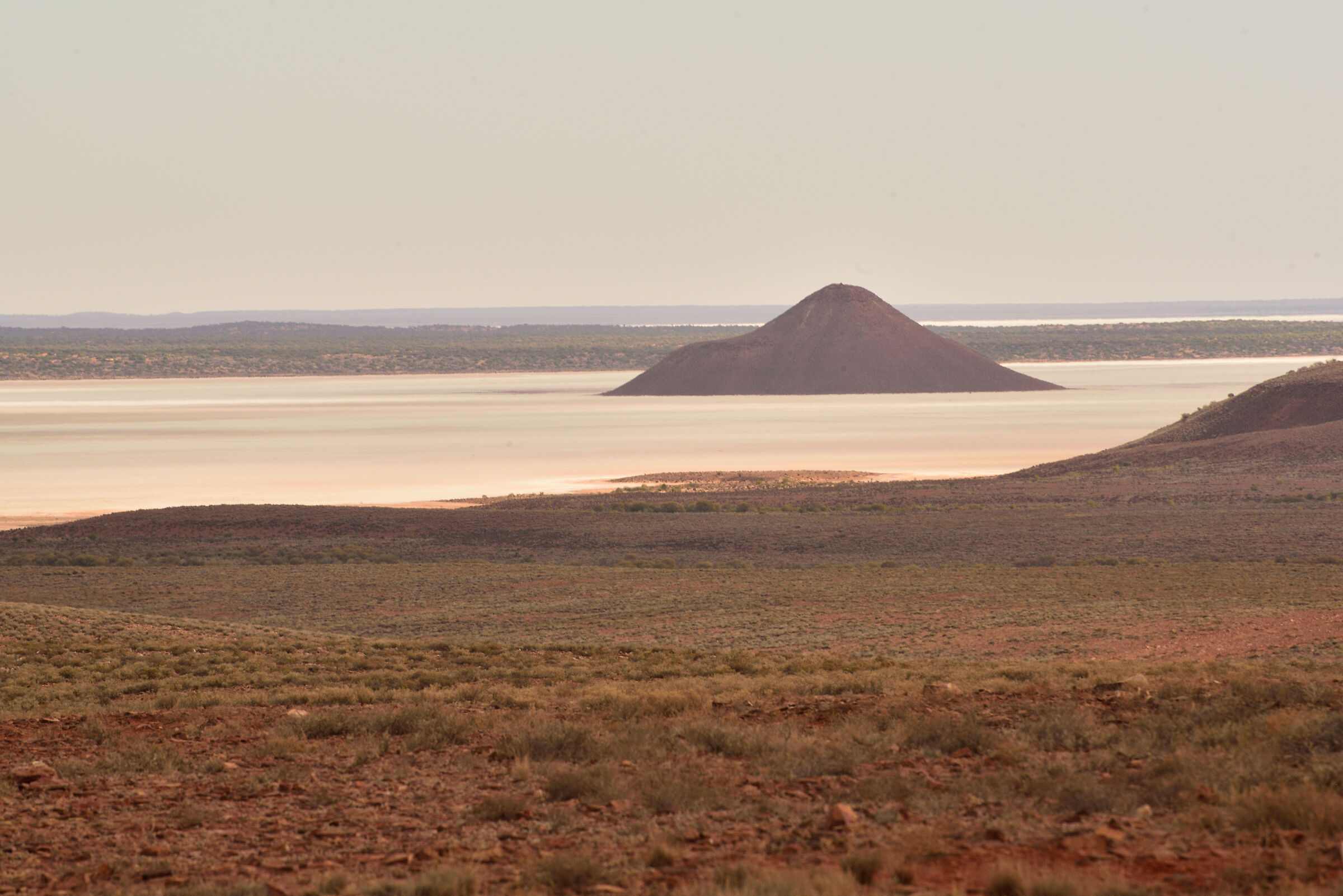 Island Lagoon Outback