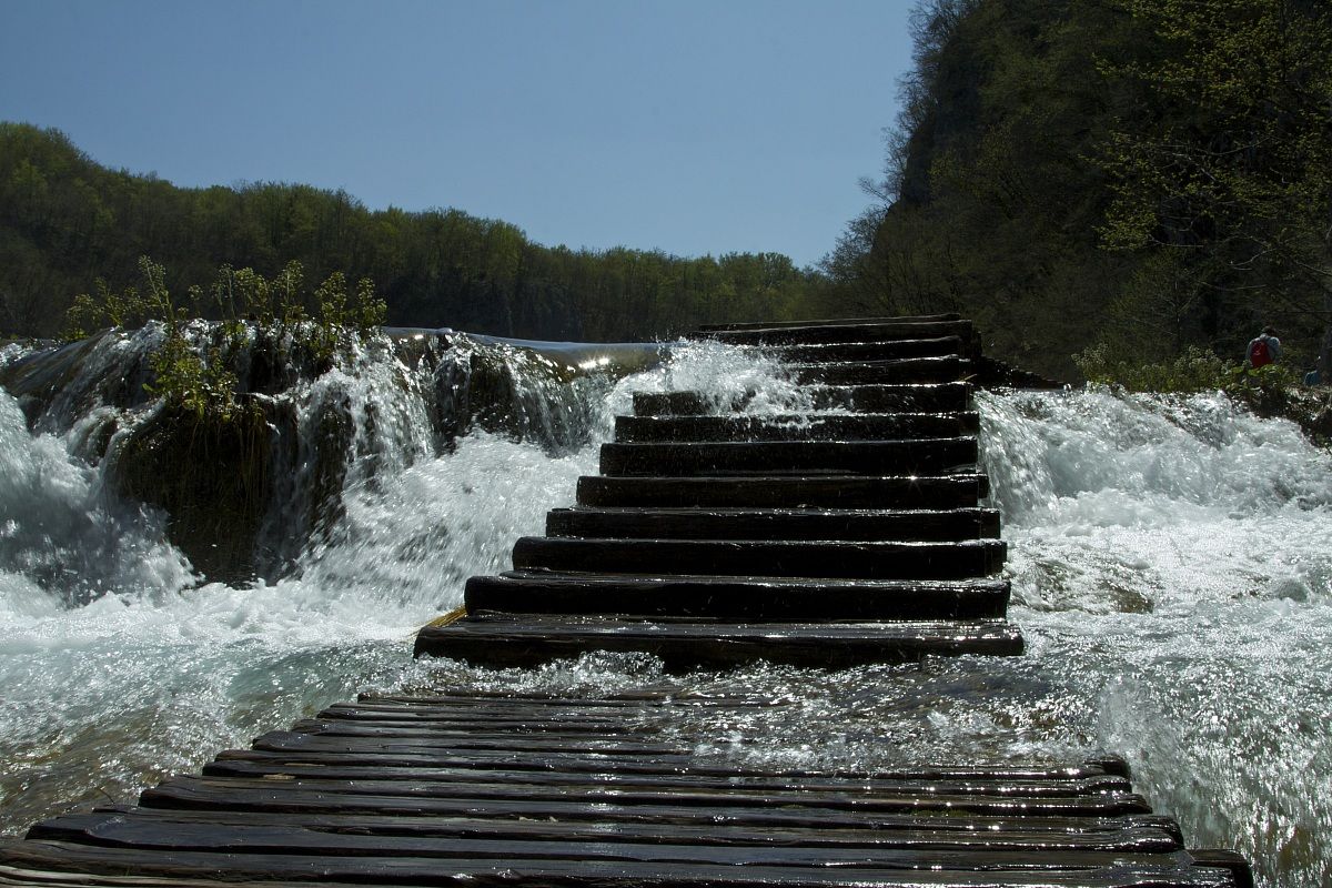 Walking on the water ... 2