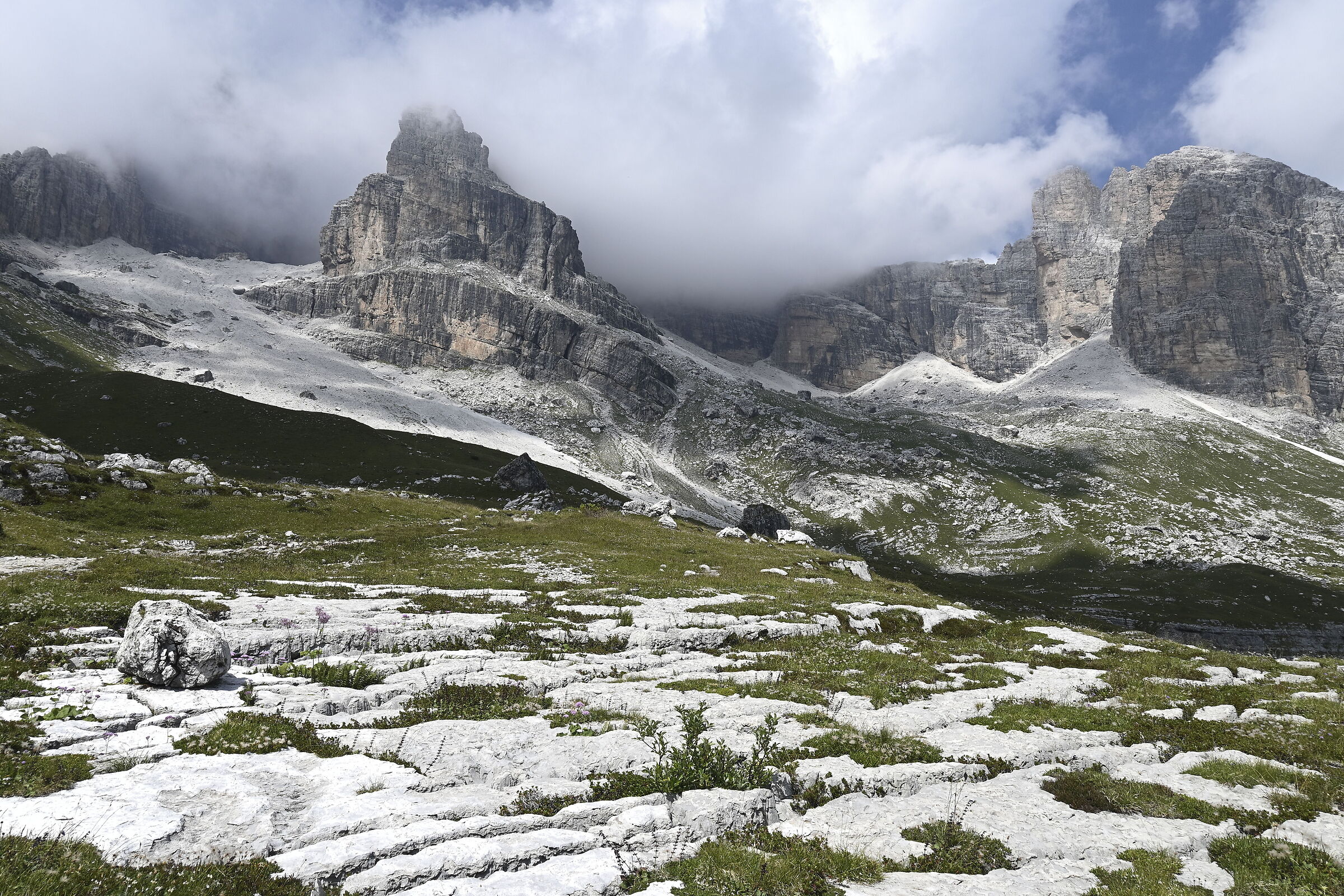 Val d'Ambiez, Brenta Dolomites
