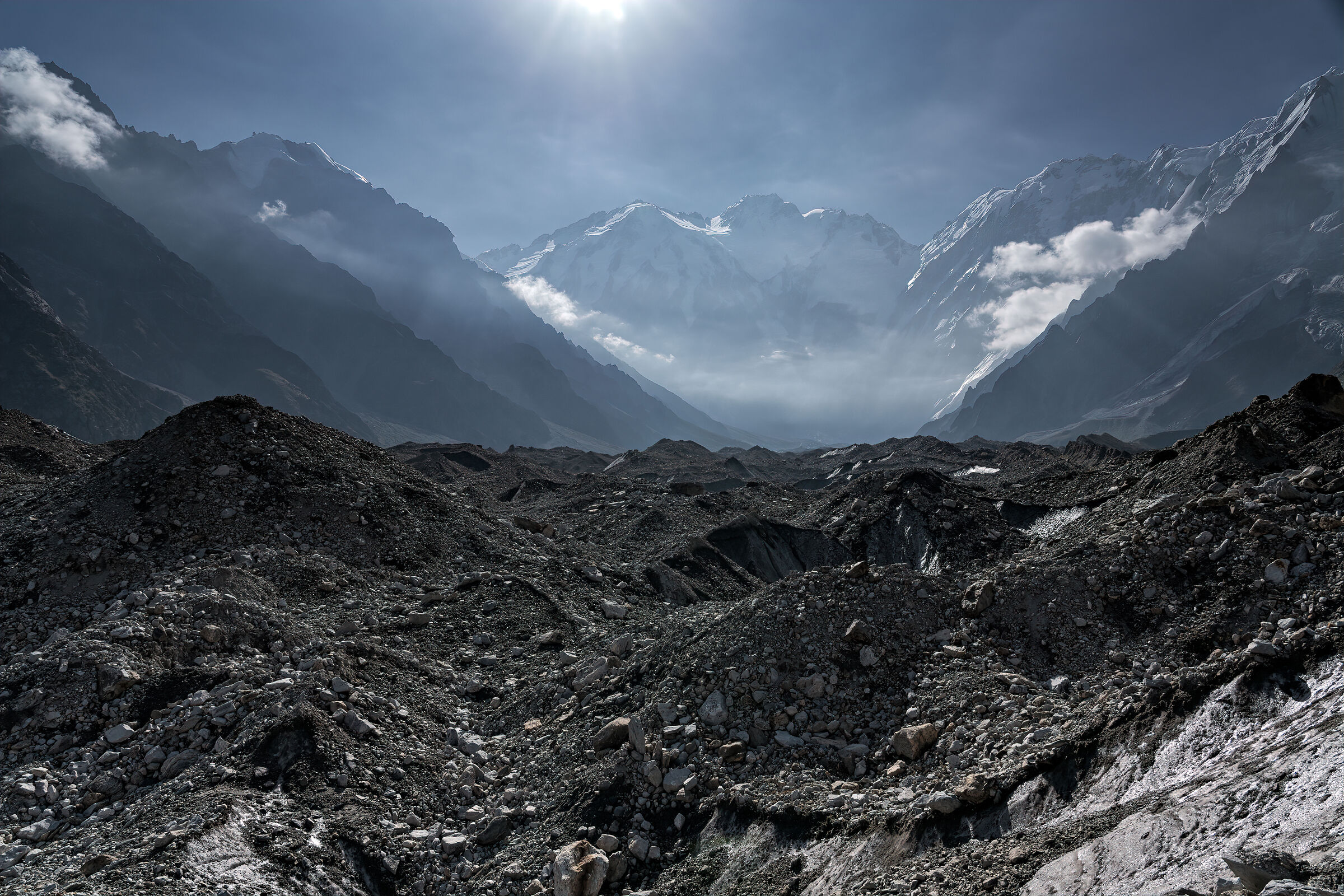 Diamir Glacier con sullo sfondo il Nanga Parbat