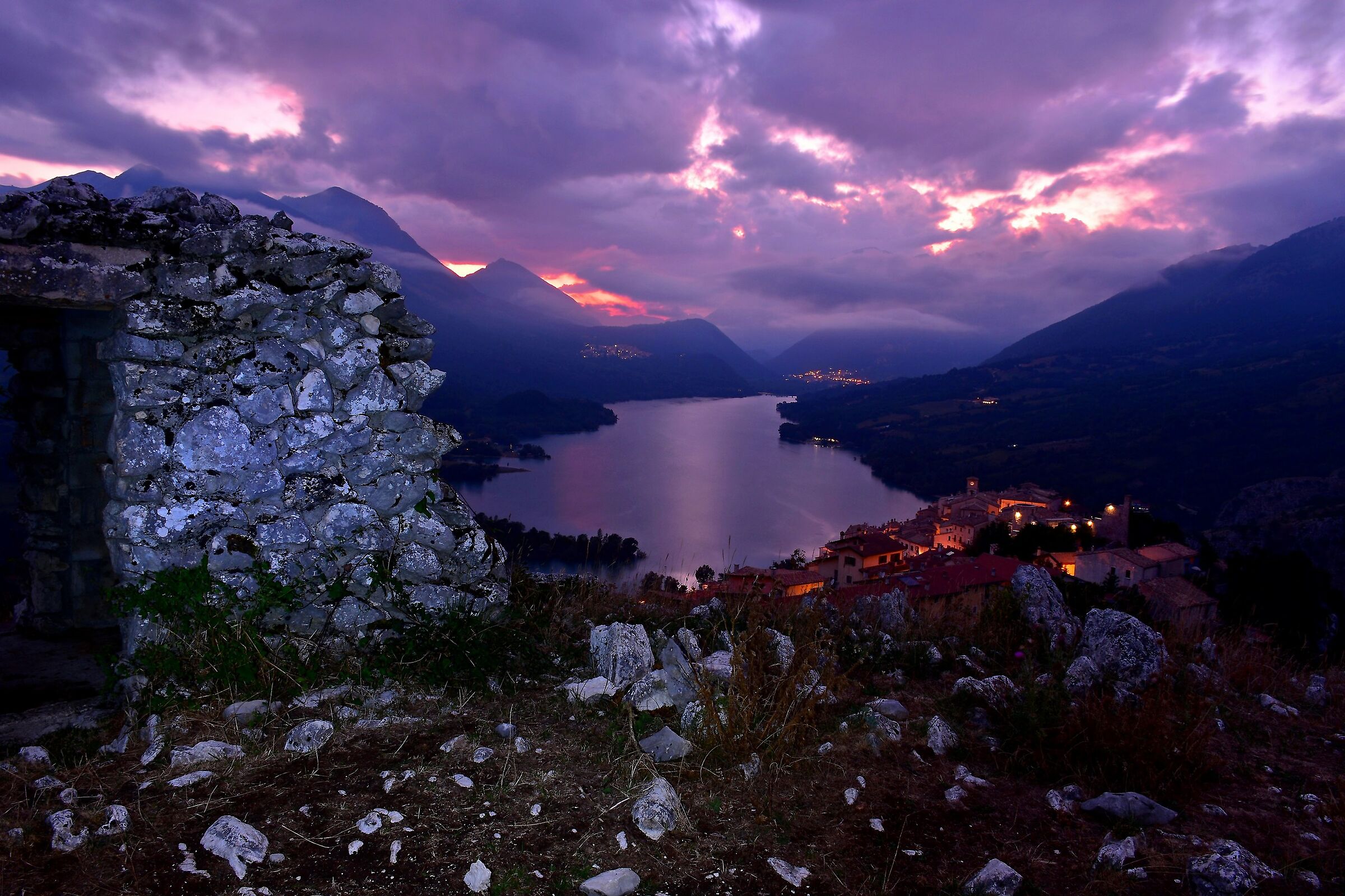 Lo stazzo ed il lago