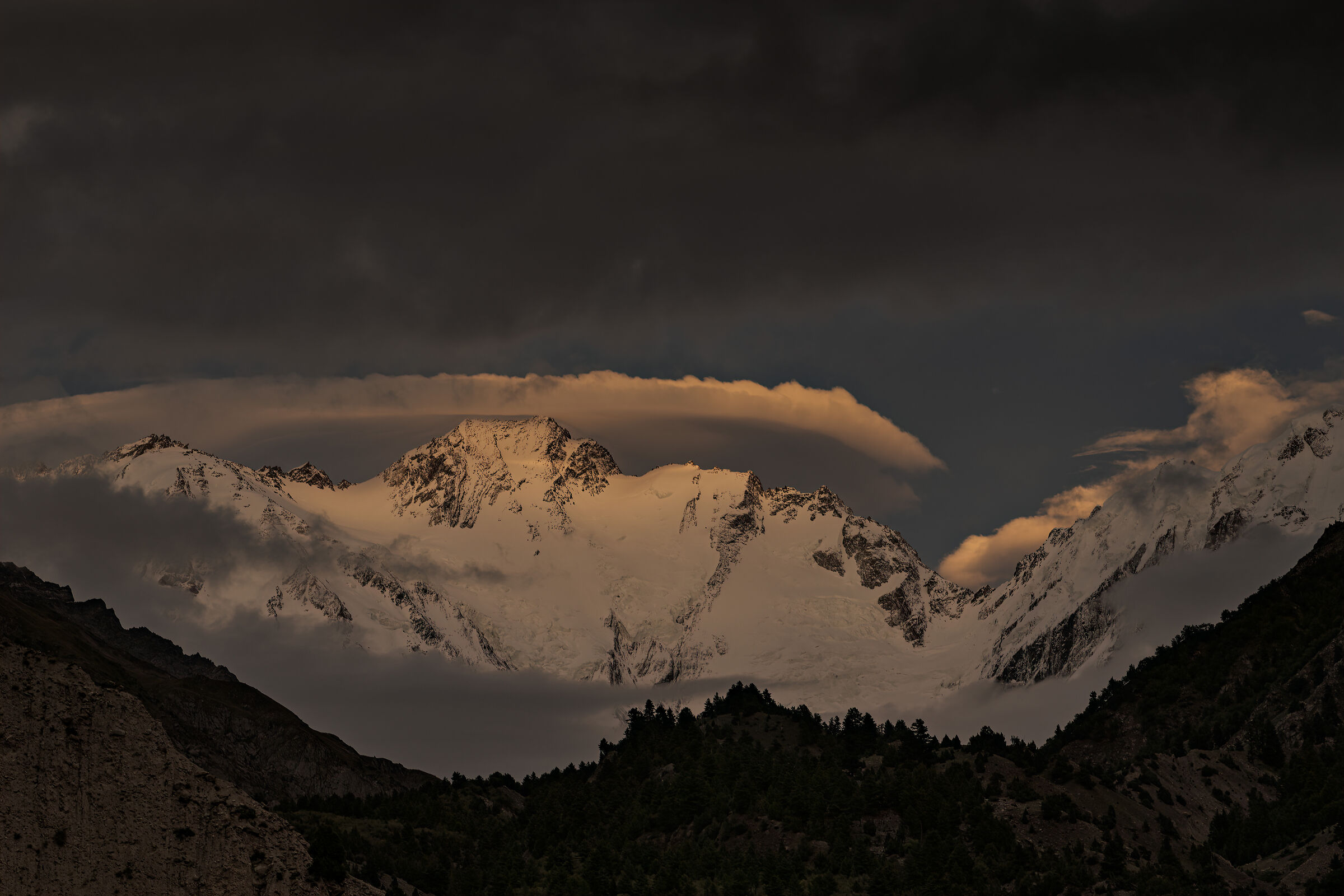 La Parete Diamir dopo il temporale