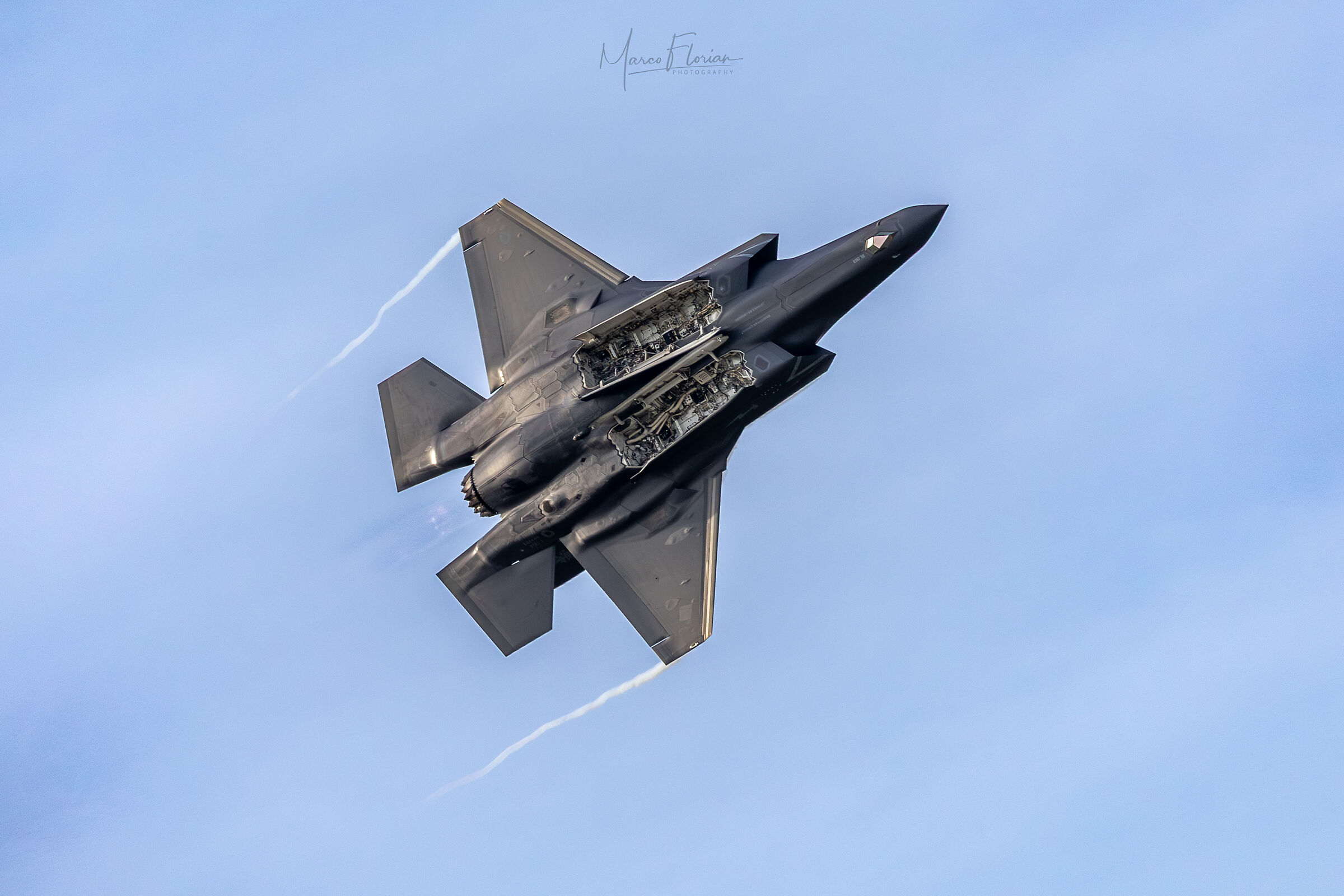 F35