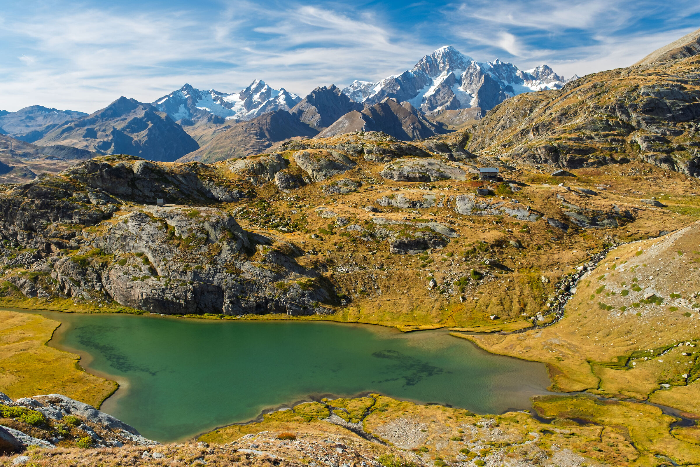 Deffeyes Refuge and Lower Lake of Rutor