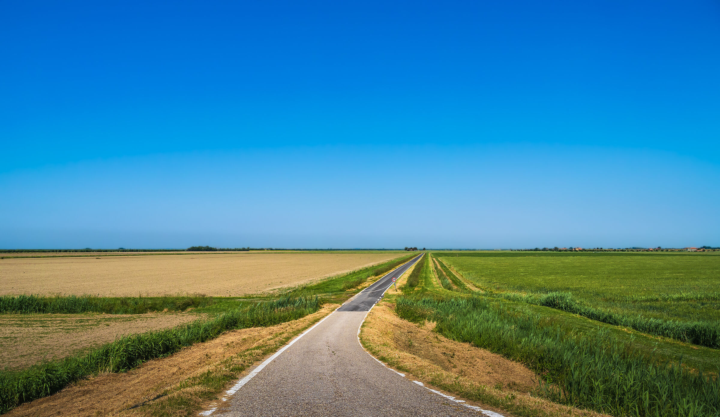 Speed limit 50 KM/h...