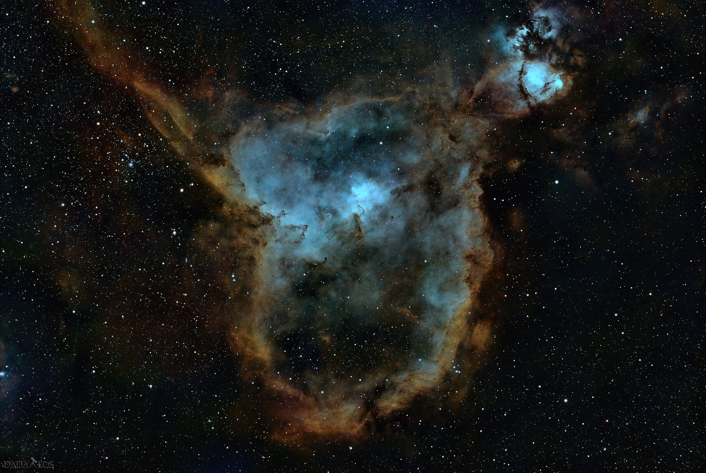Heart Nebula (IC1805) in Hubble Palette