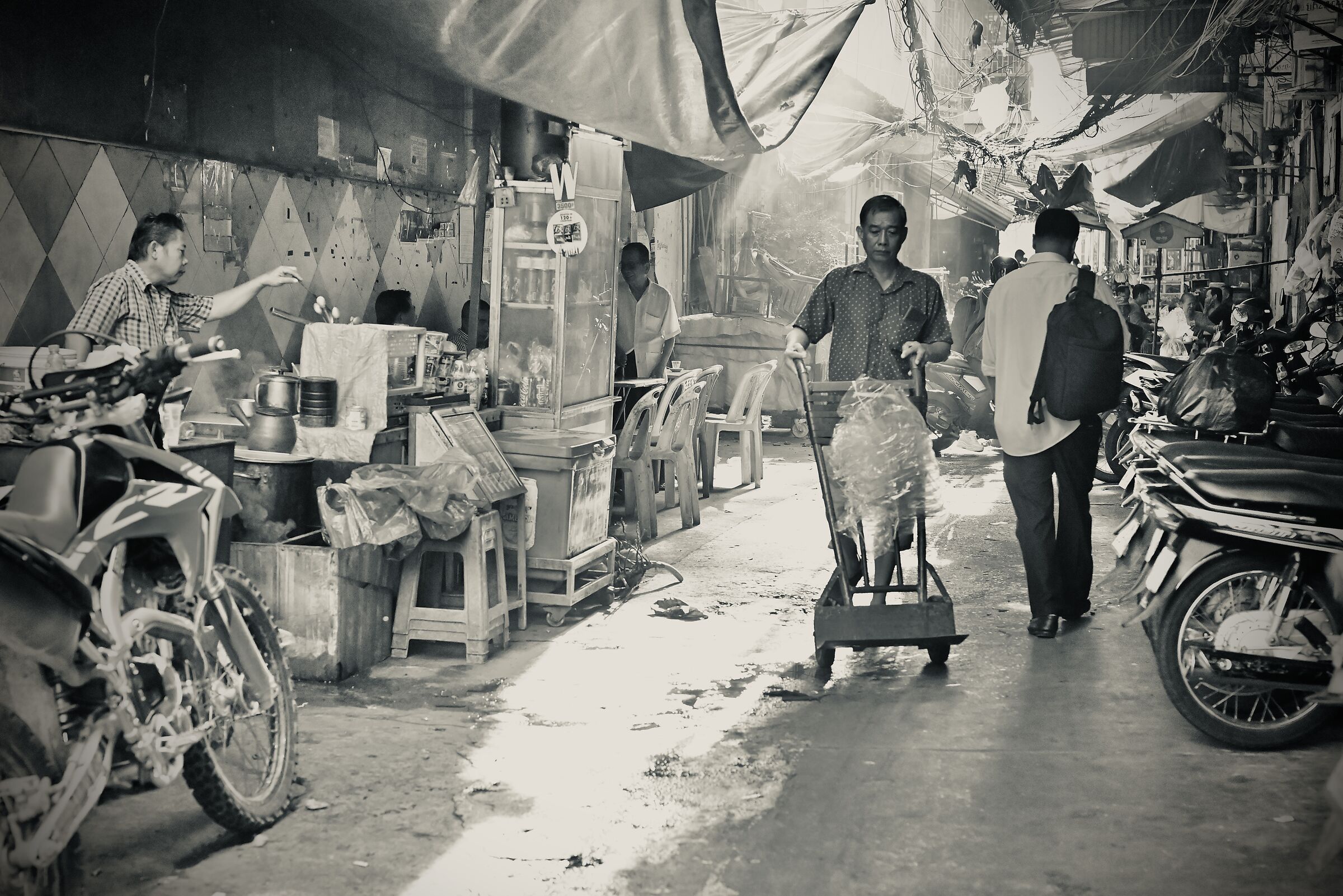 Per I Vicodin di Phnom Penh