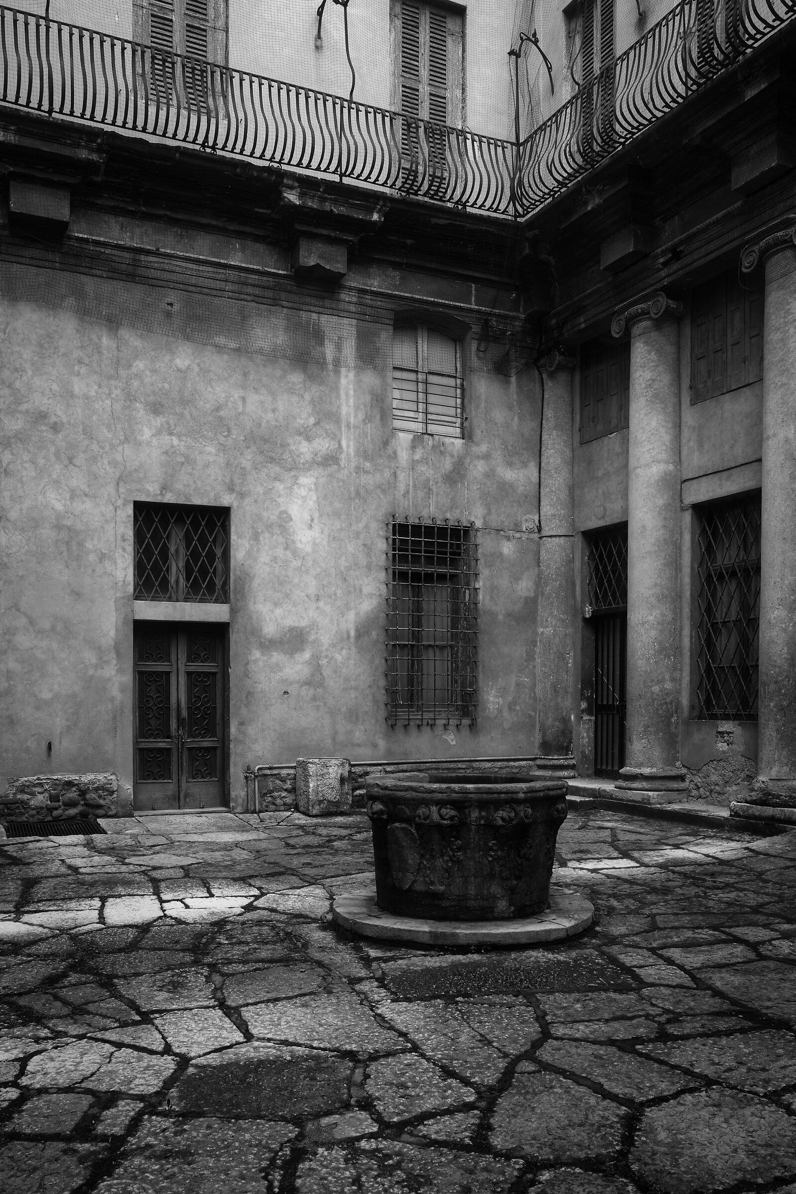 Interior of a Veronese courtyard
