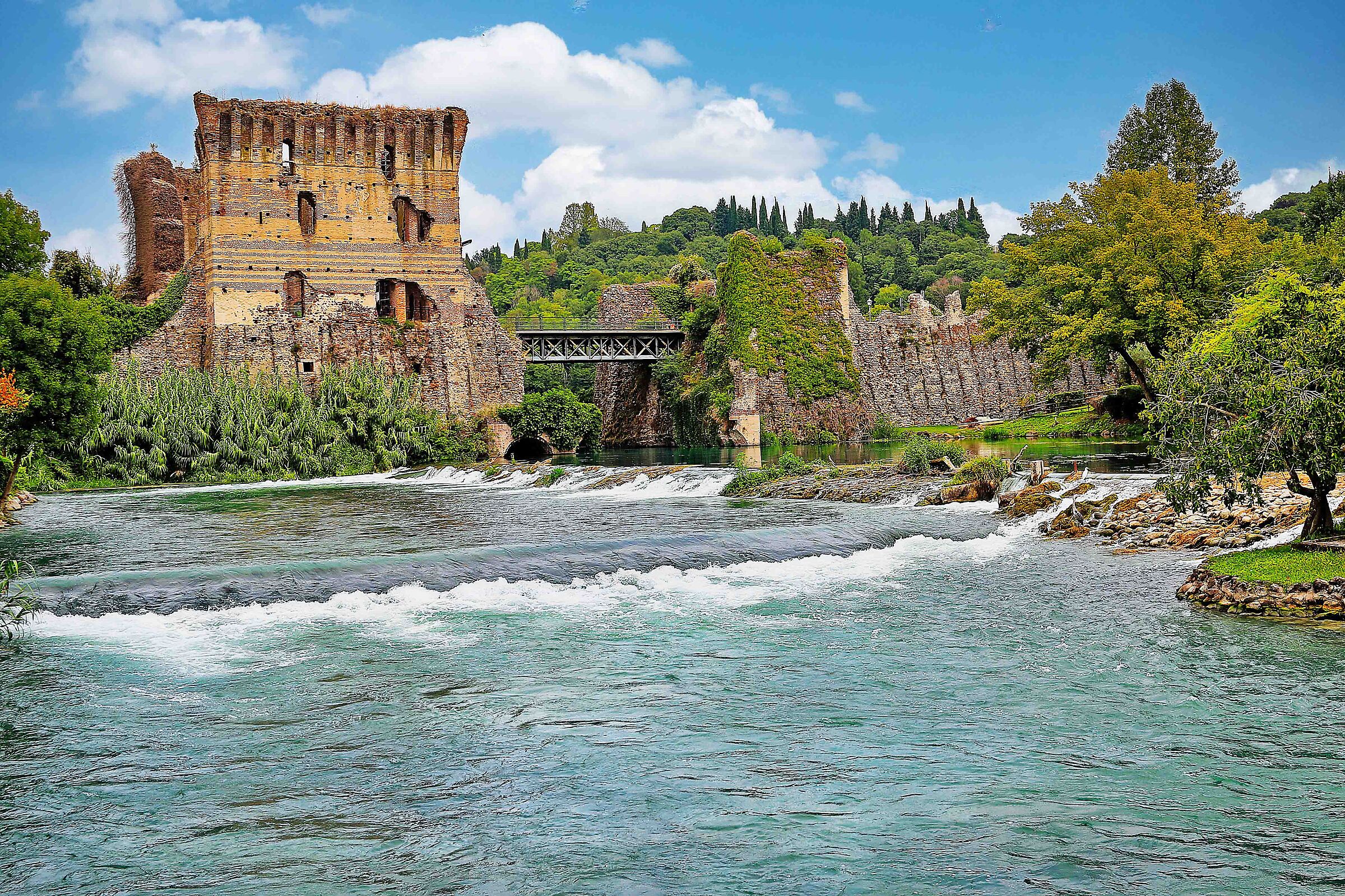 Borghetto sul mincio - mura fortificate 1