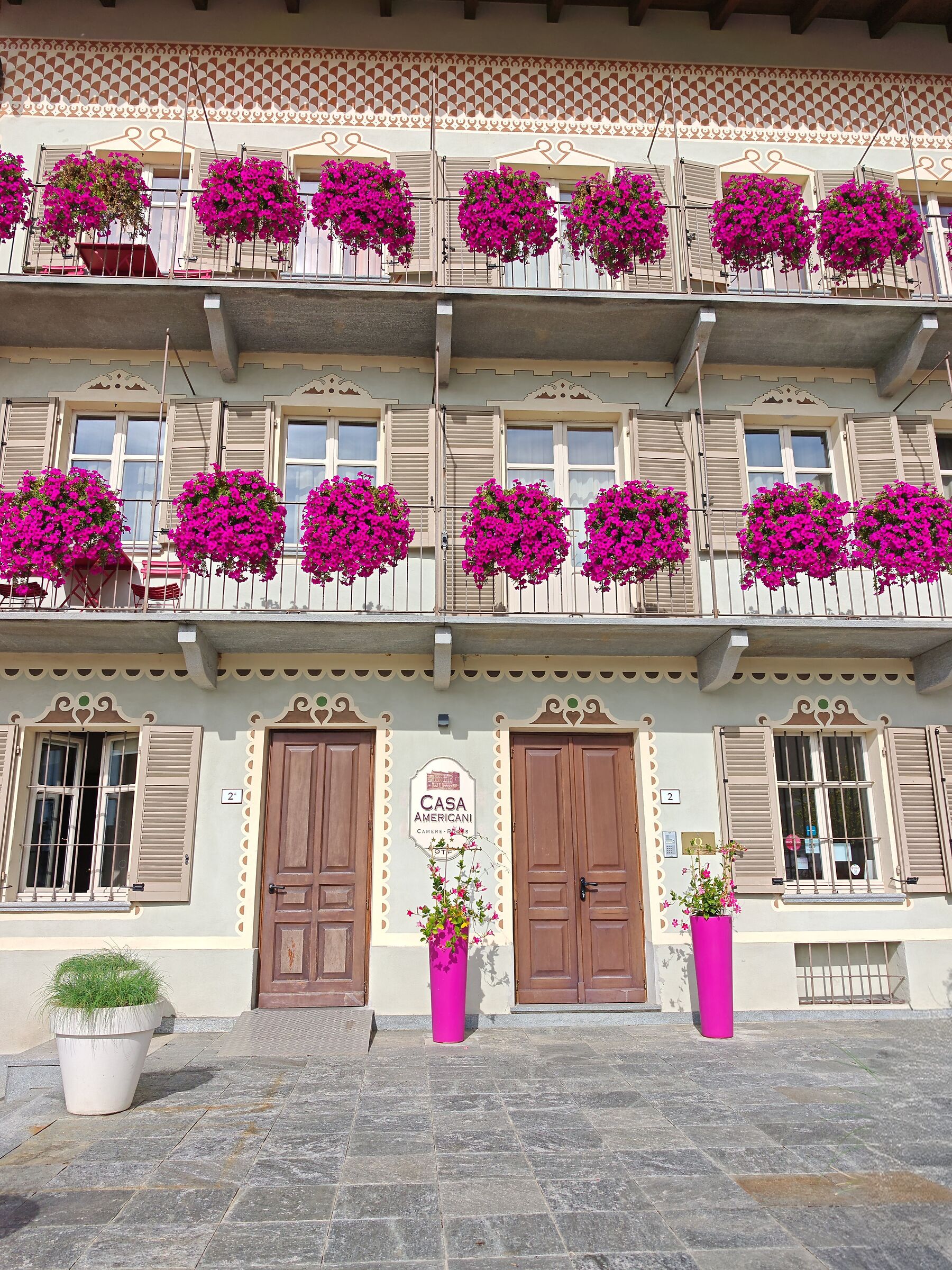 Floral architecture Monta' CN