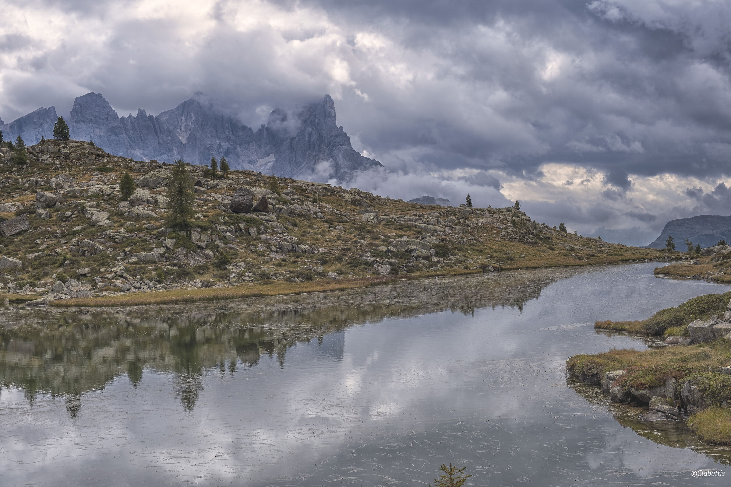 Lake Iuribrutto and Pale di San Martino