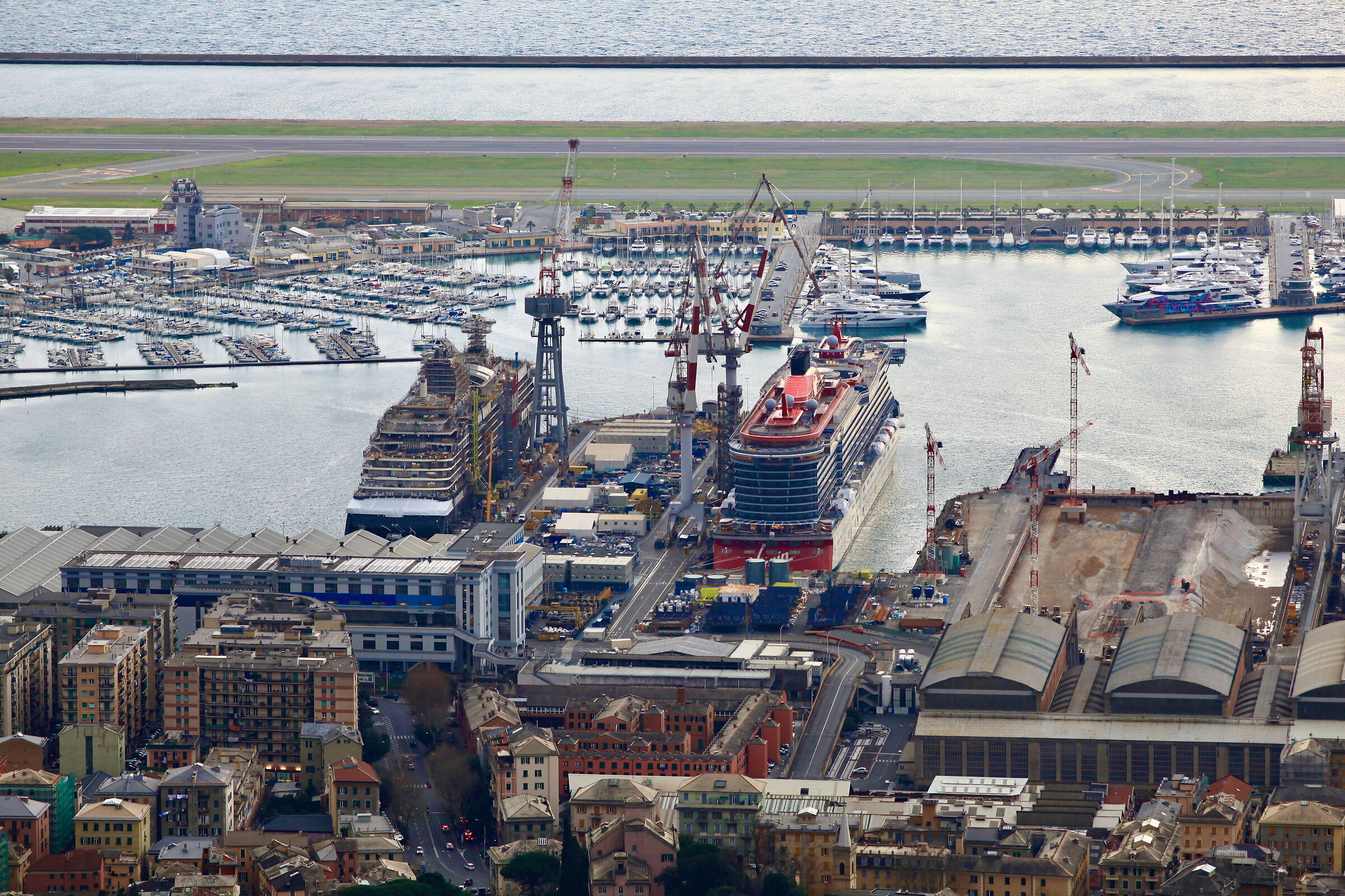 Stabilimento Fincantieri Sestri