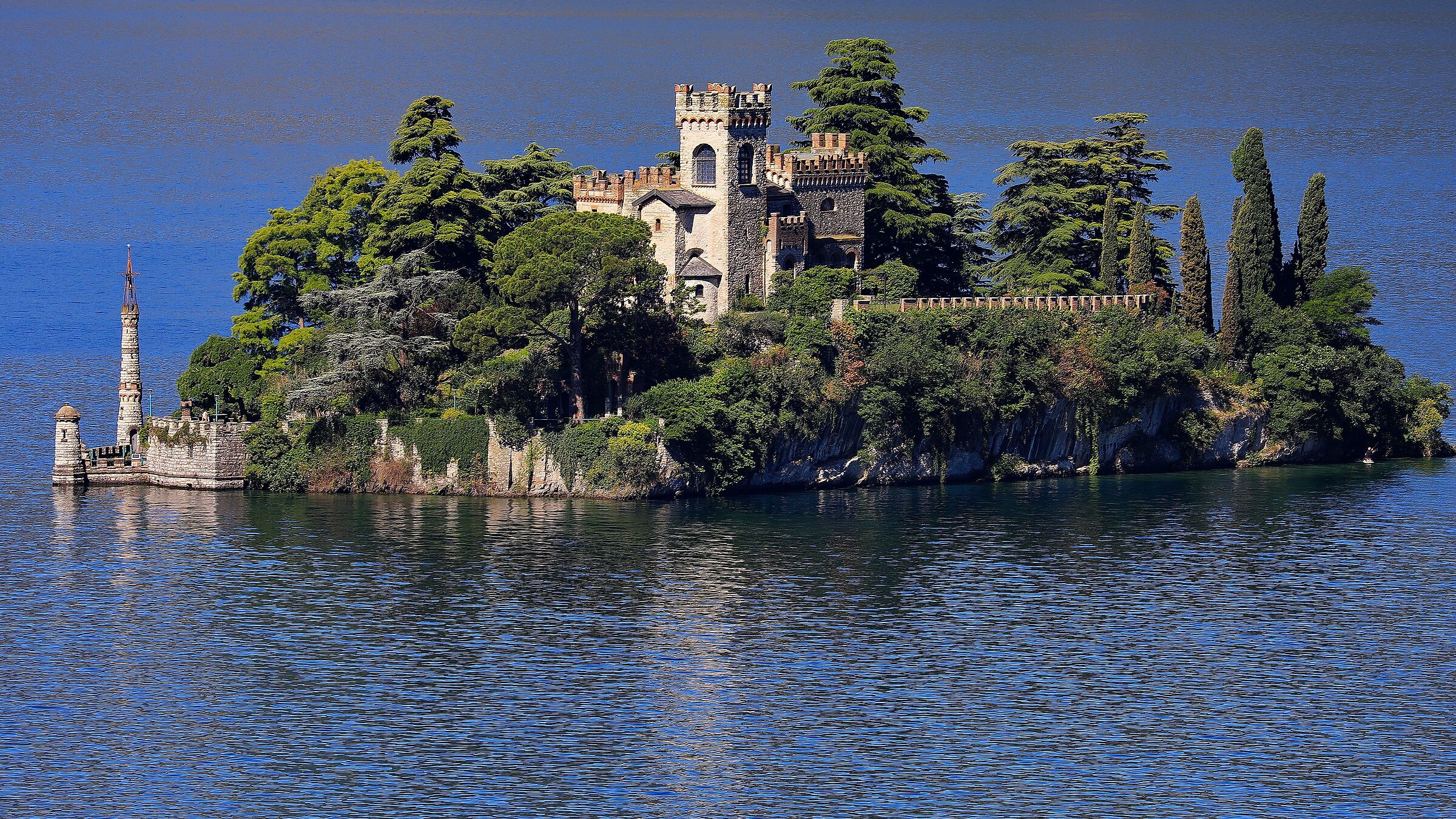 Isola di Loreto ( Lago d'Iseo)