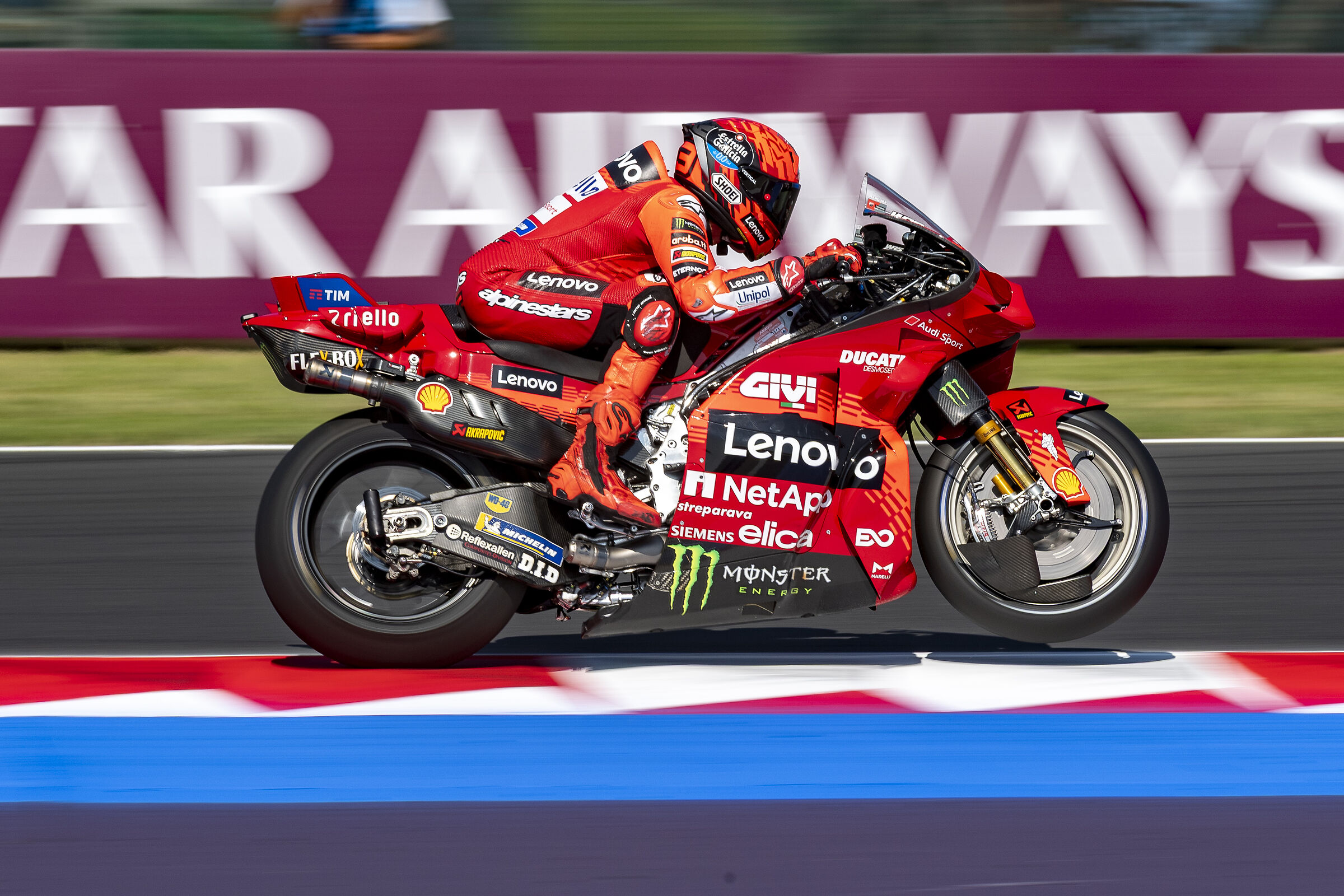 Panning by Marquez