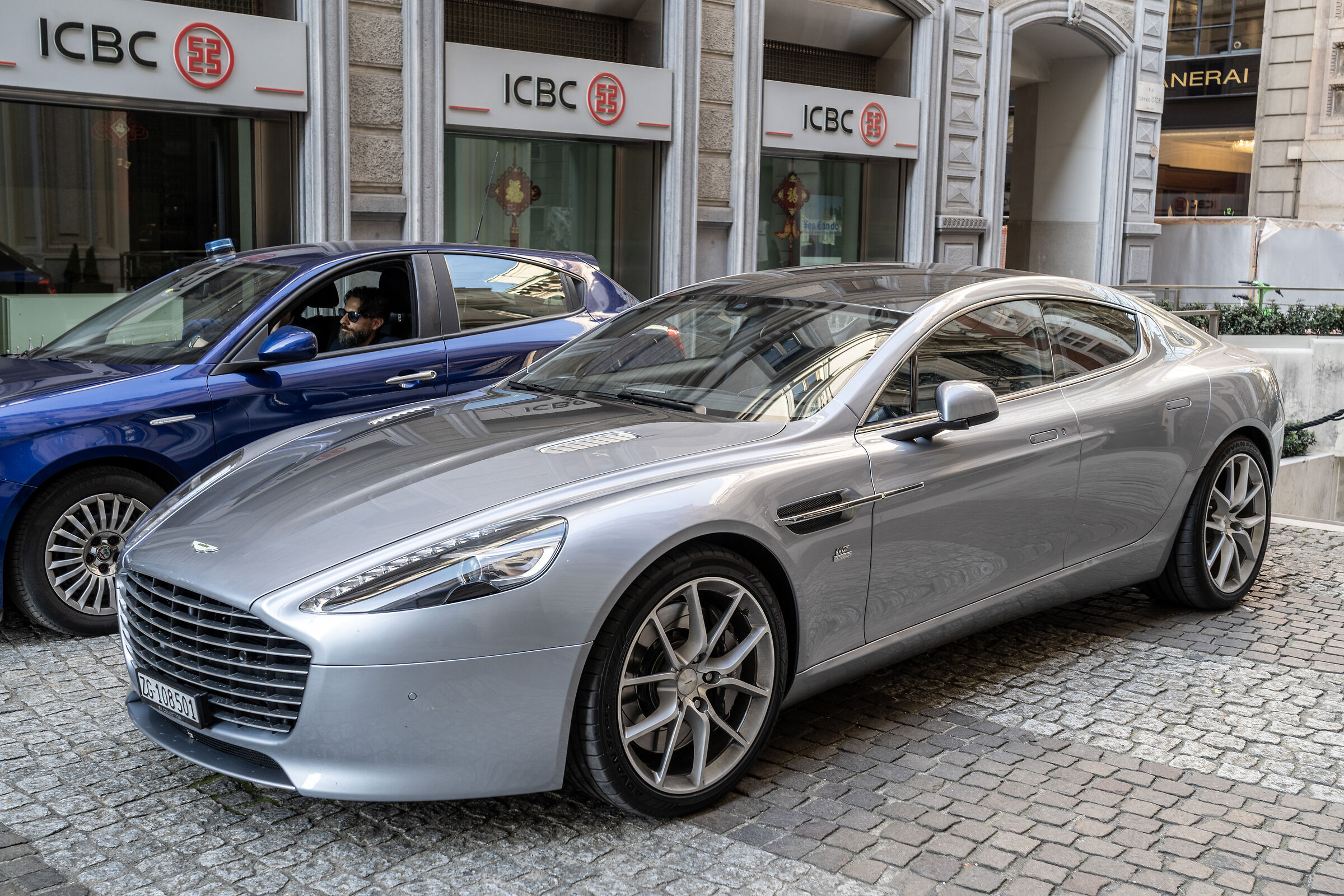 Aston Martin Rapide S